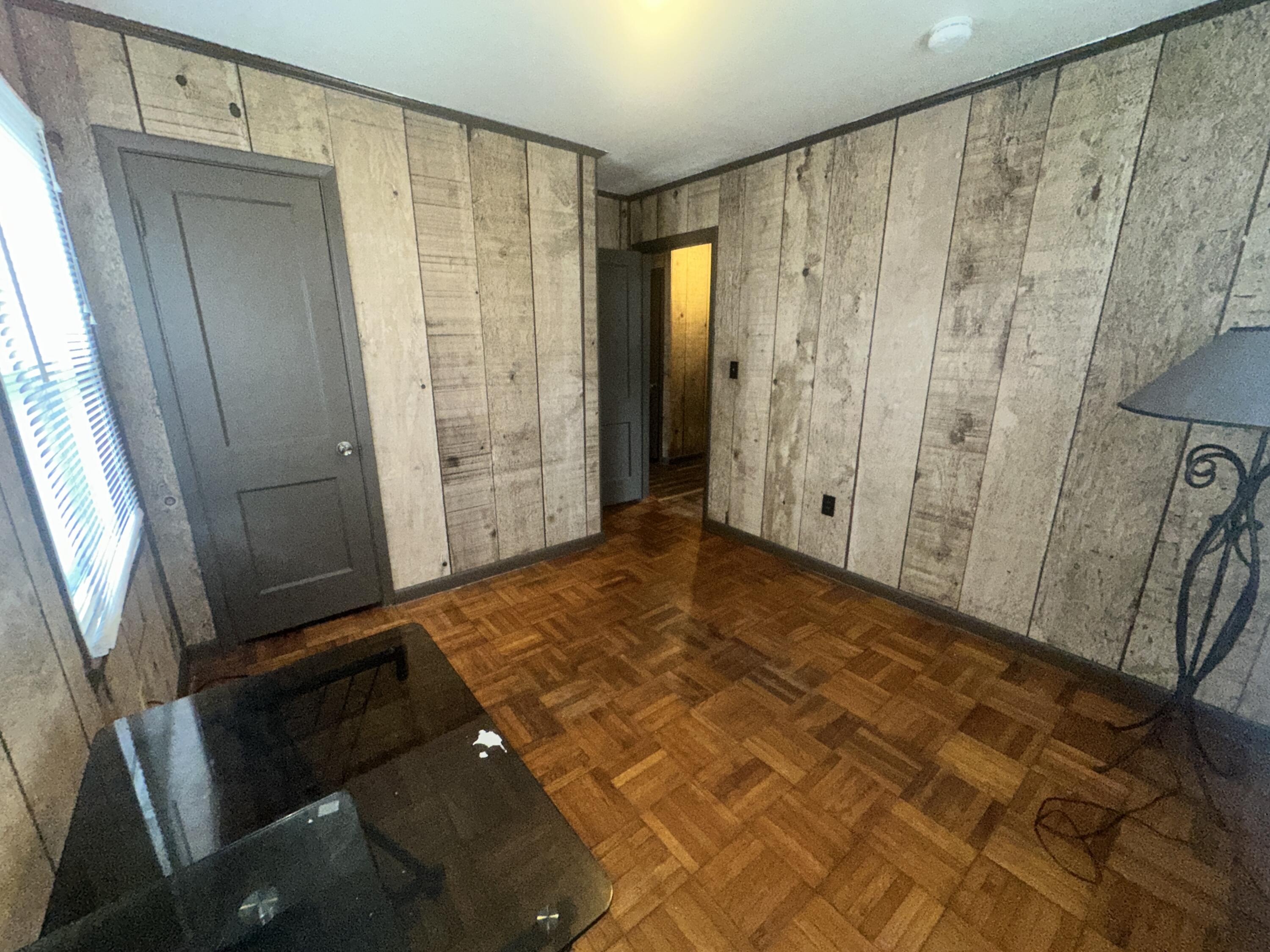 935 Lorine Lane Property Photo 13