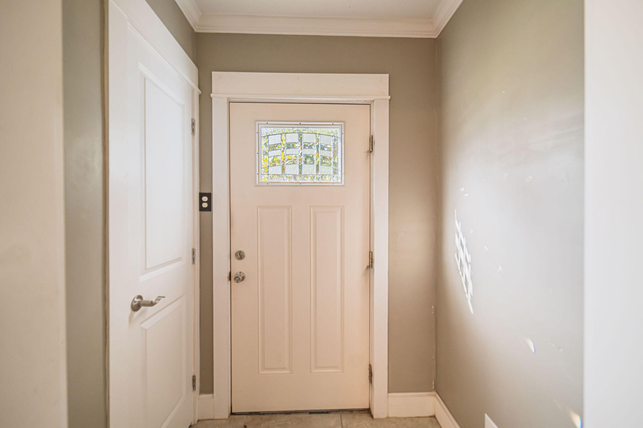 2813 Clark Street Property Photo 6