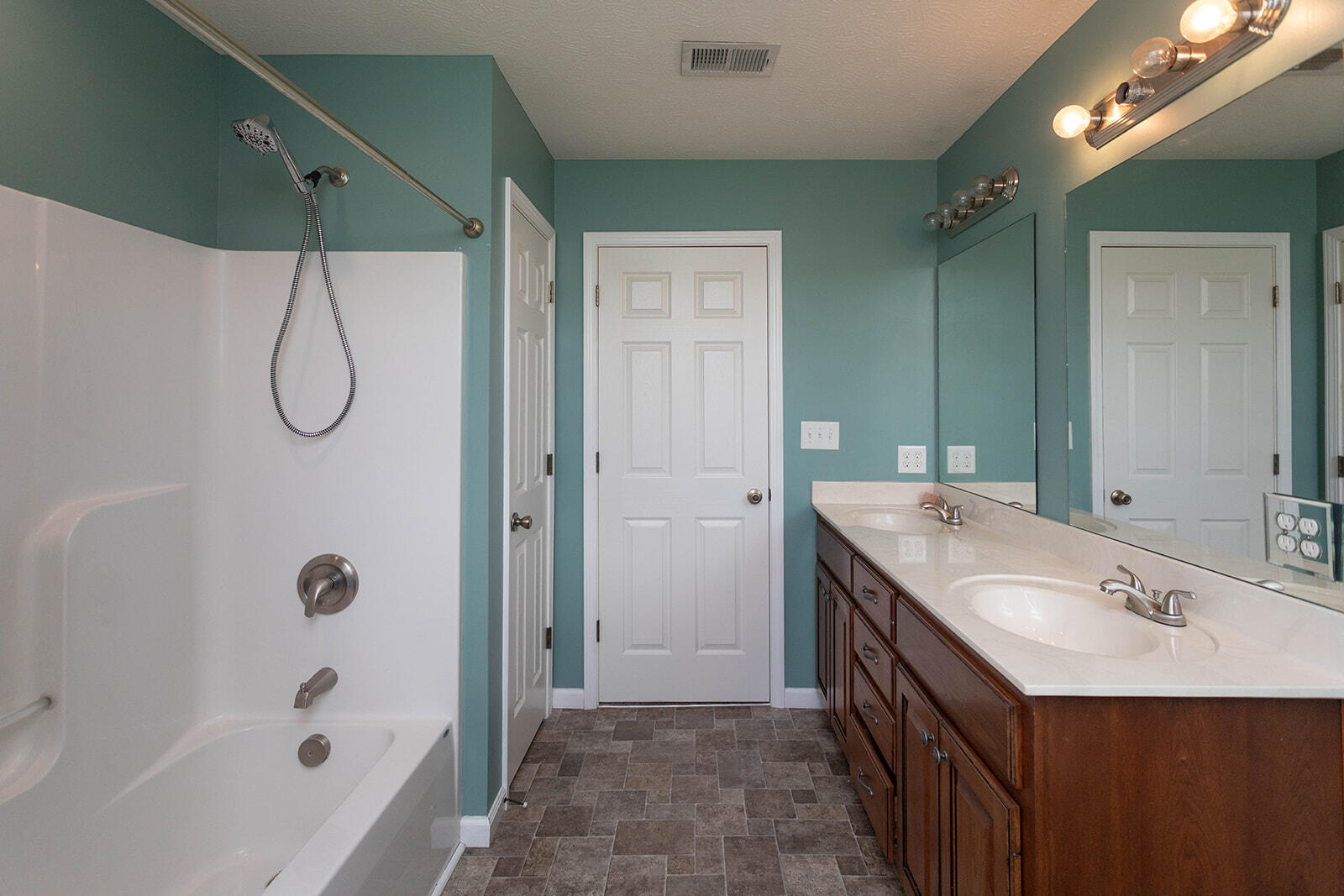 399 Harlow Lane Property Photo 15