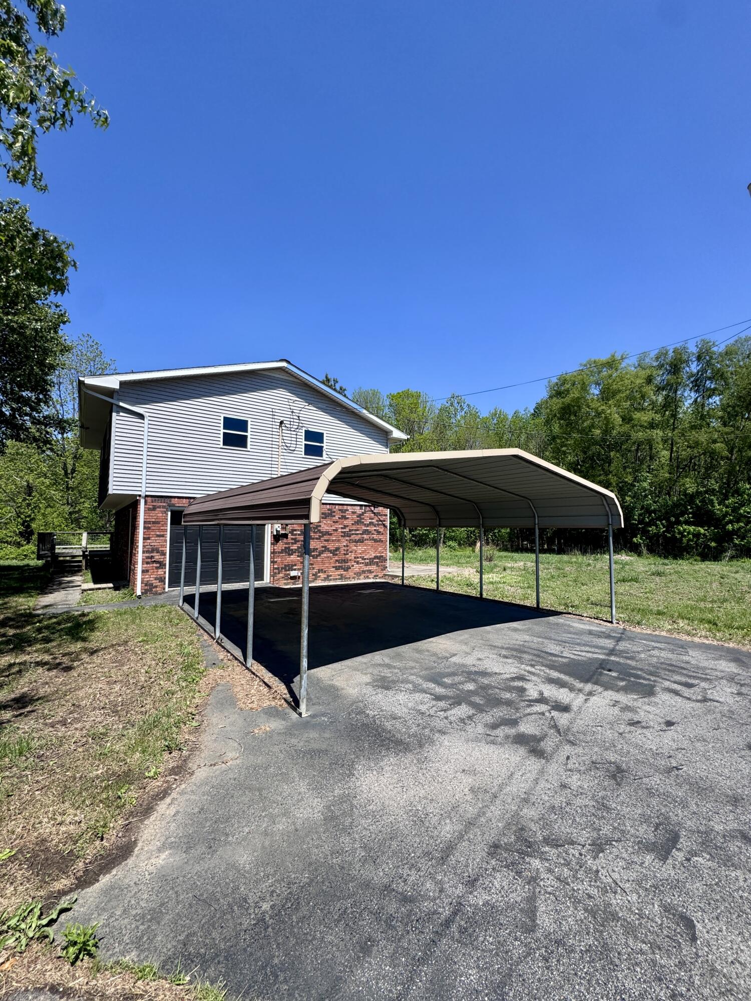 7740 Old Mayfield Road Property Photo 33