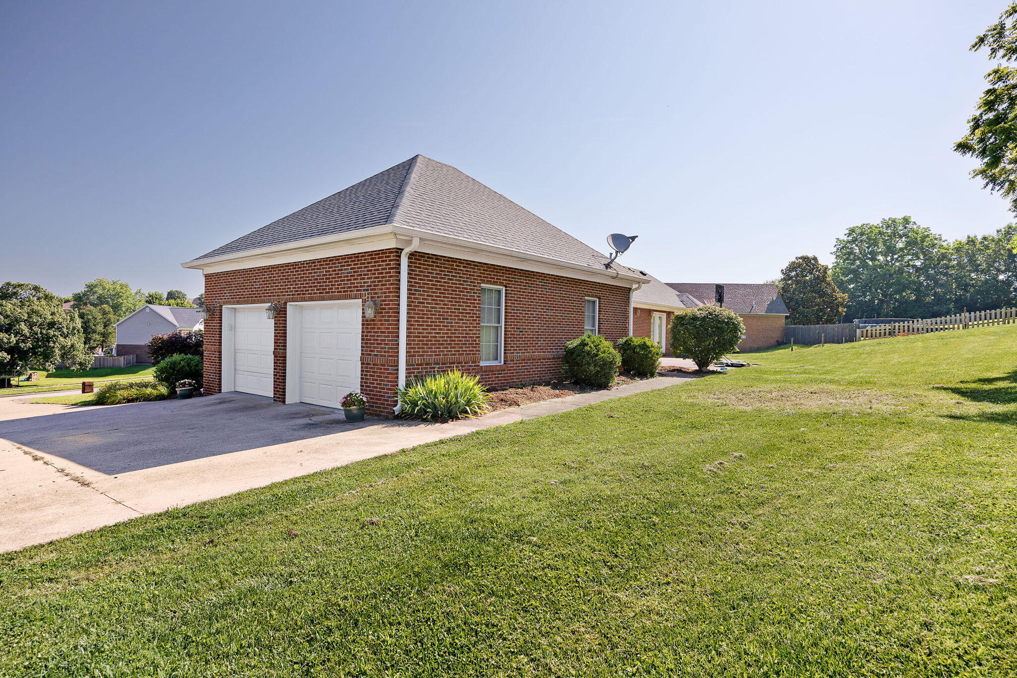 129 Creekside Drive Property Photo 34