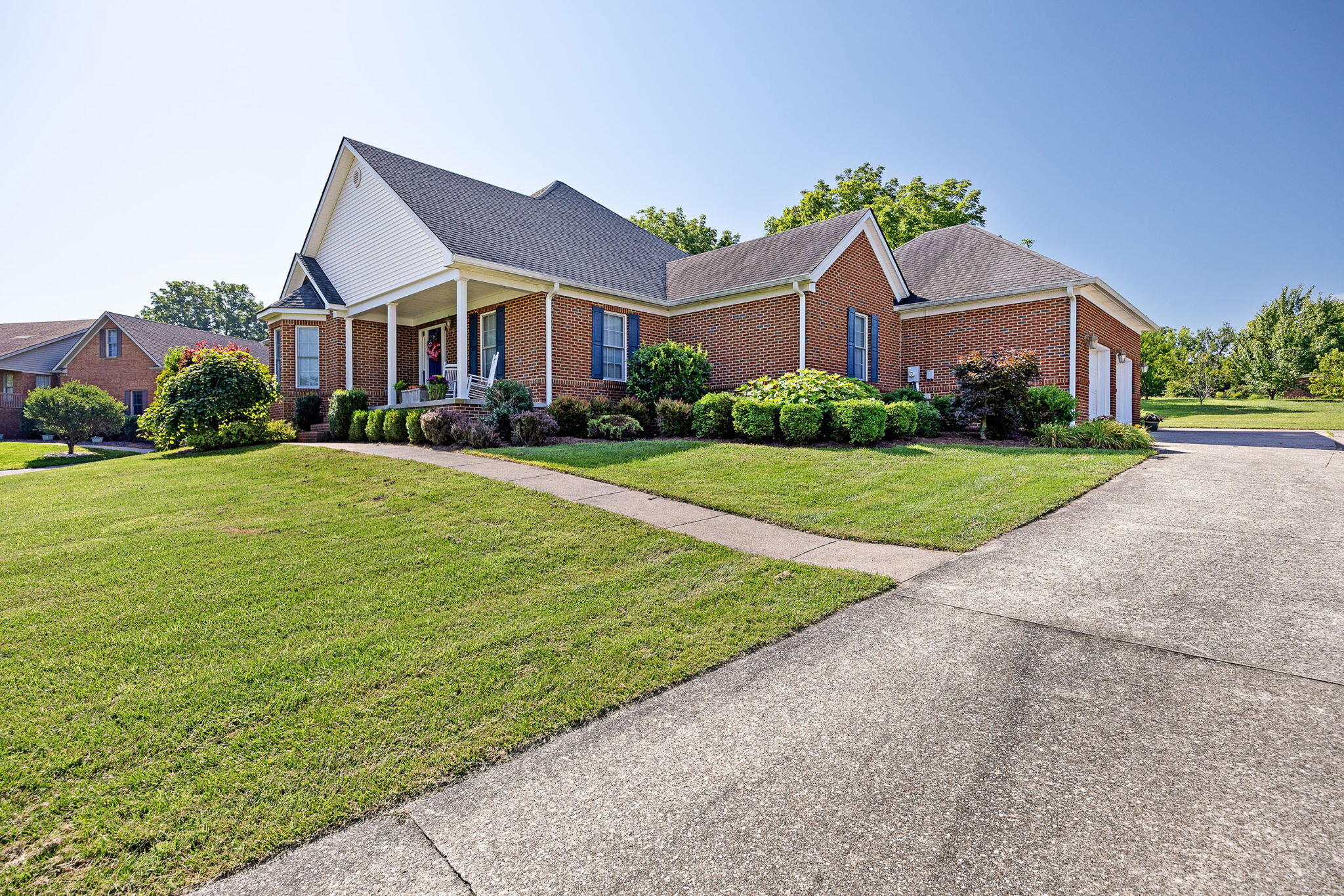 129 Creekside Drive Property Photo 36