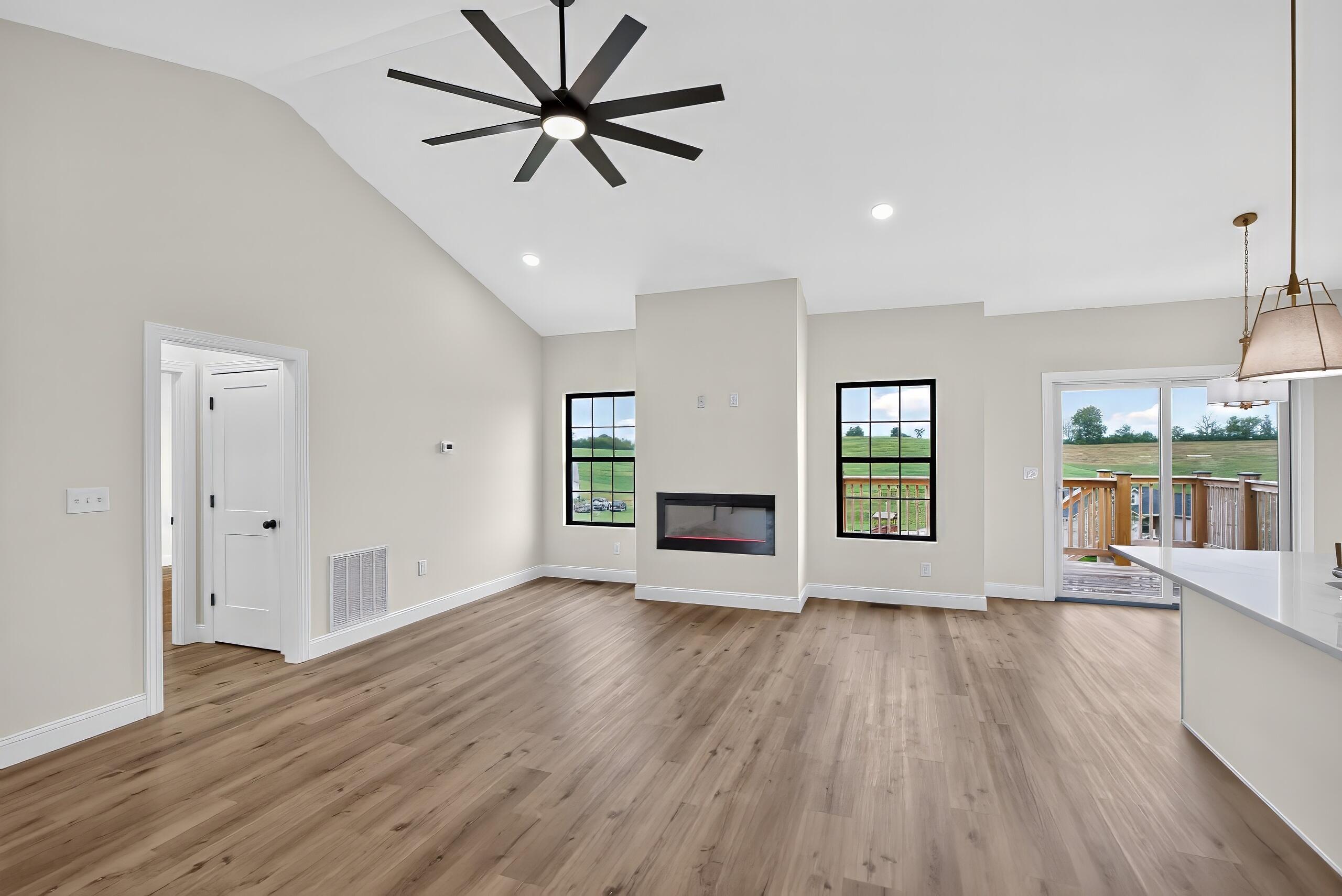 2013 Thorntree Lane Property Photo 11