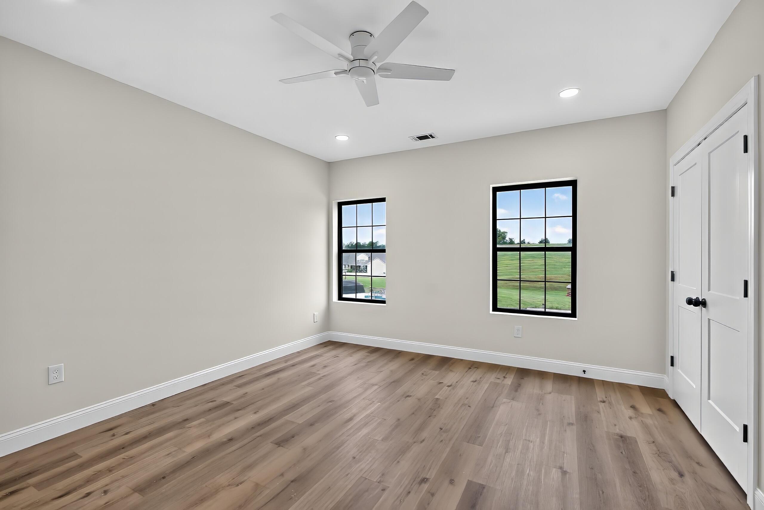 2013 Thorntree Lane Property Photo 26