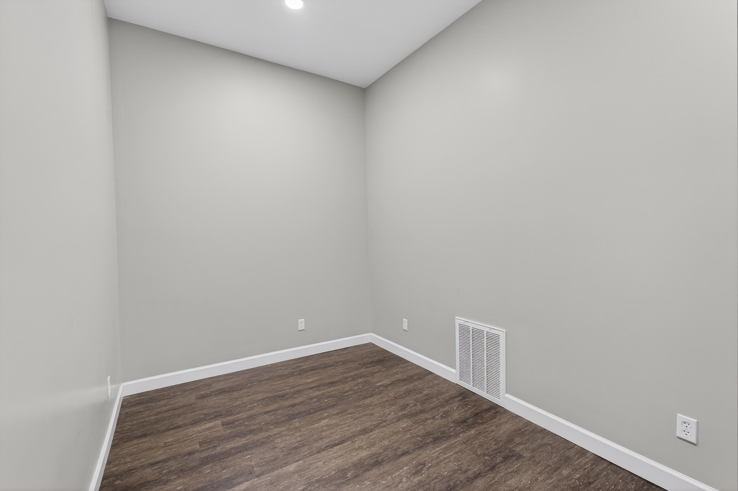 4344 At Massa Dr. Property Photo 19