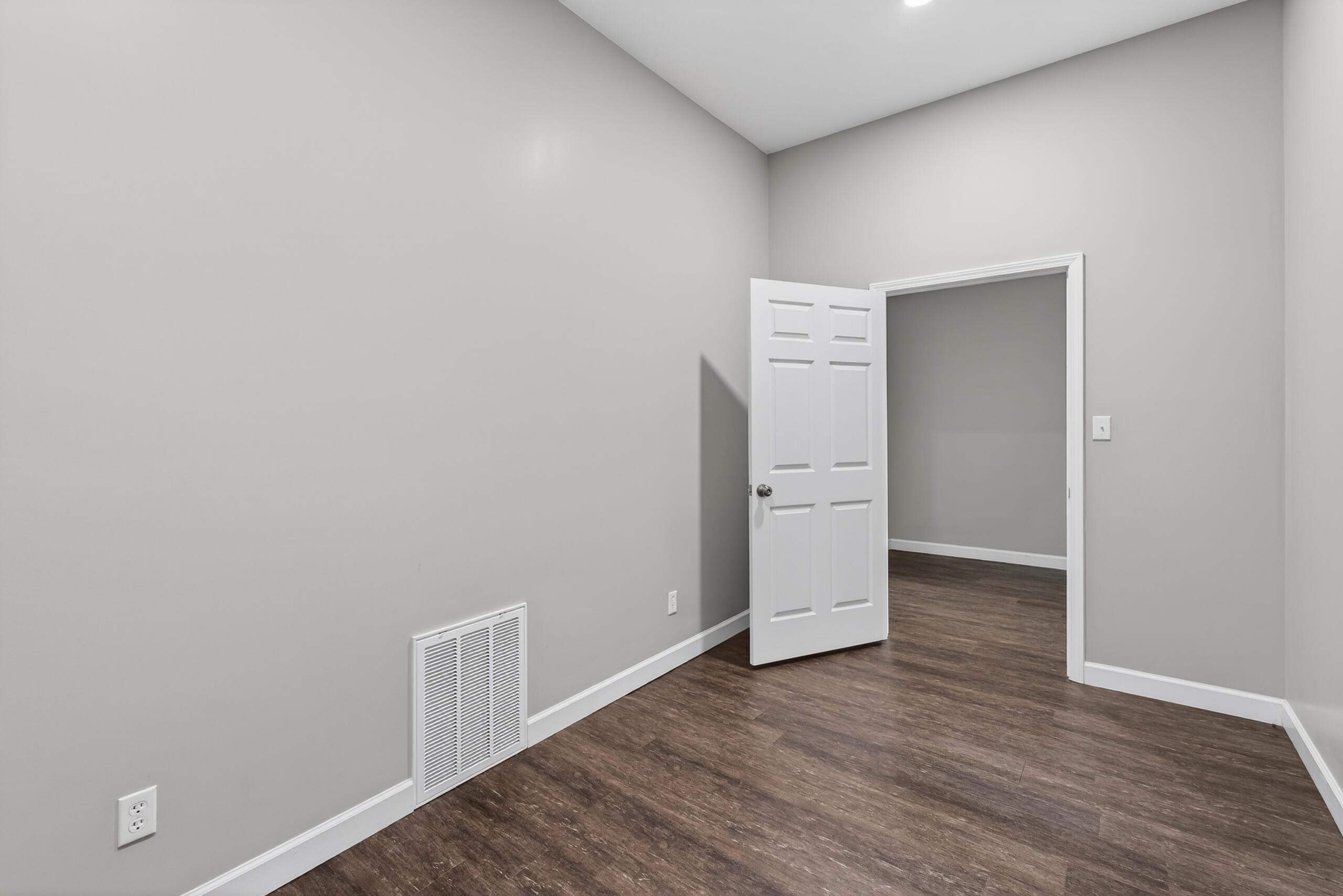 4344 At Massa Dr. Property Photo 20