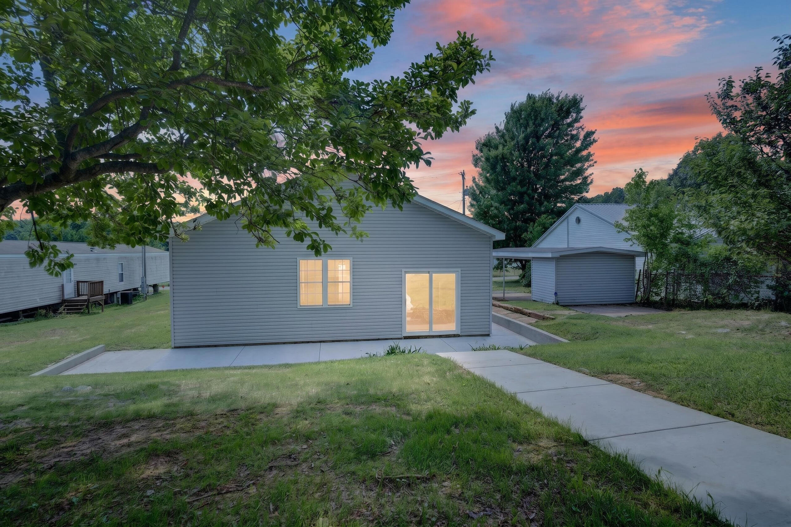4344 At Massa Dr. Property Photo 34