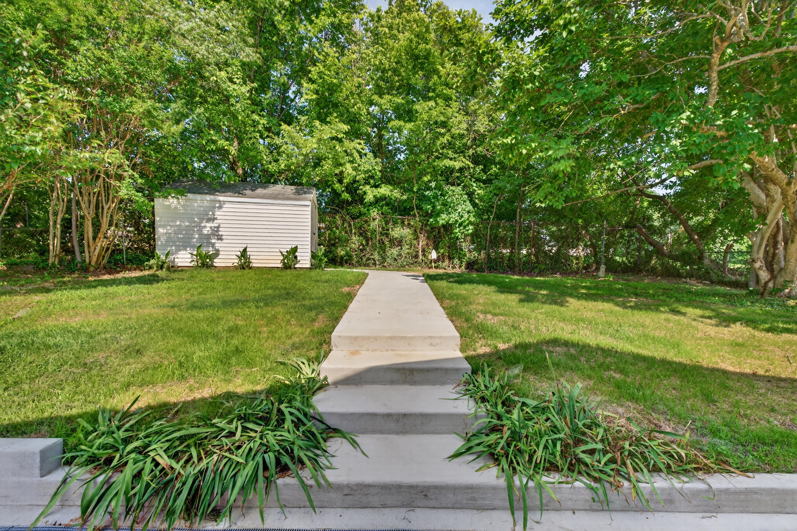 4344 At Massa Dr. Property Photo 39