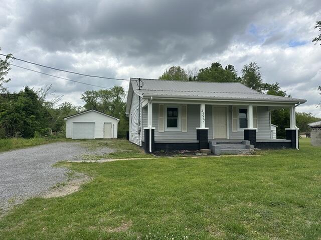 4557 Hendron Road Property Photo 1