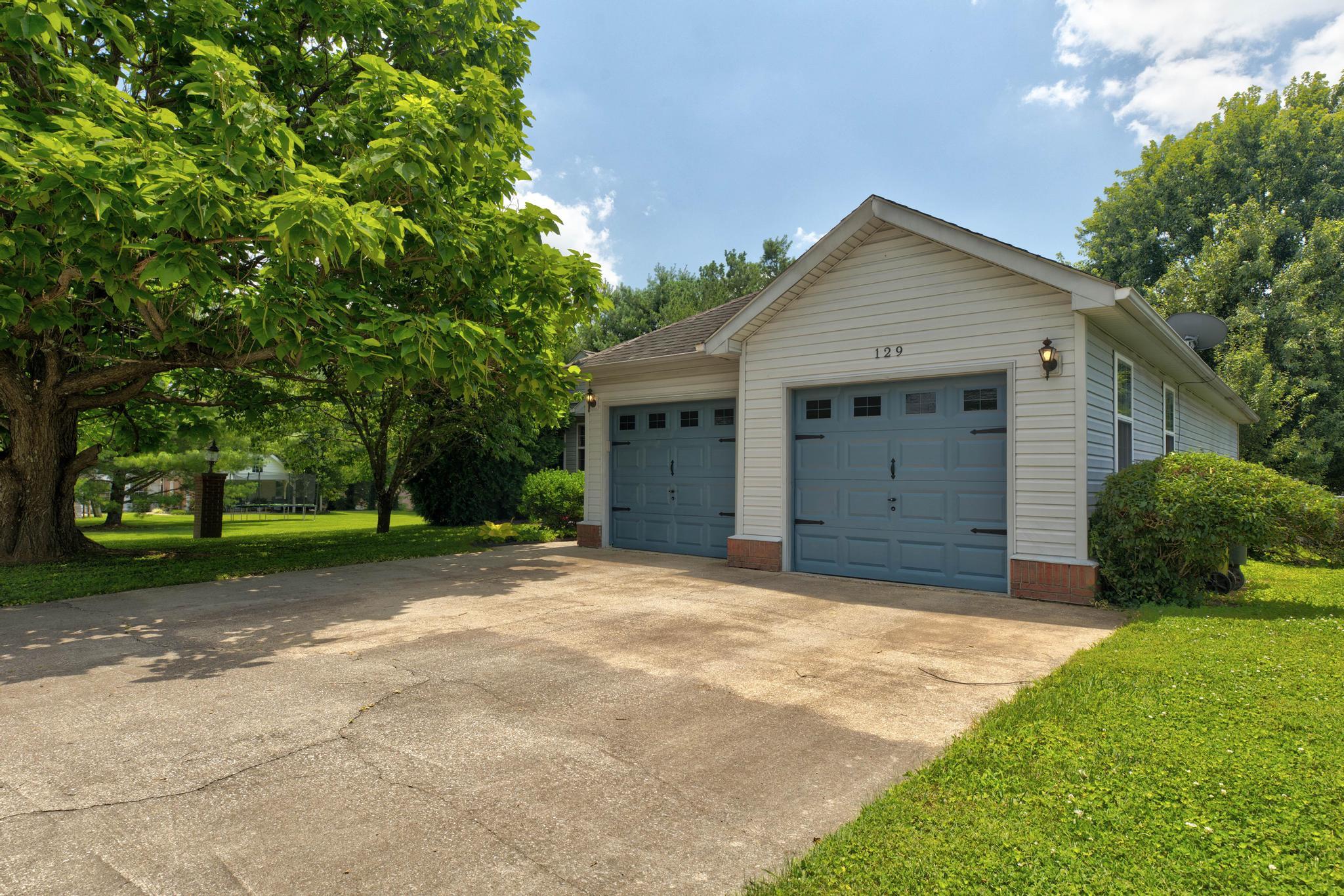 129 Swiss Stone Way Property Photo 8