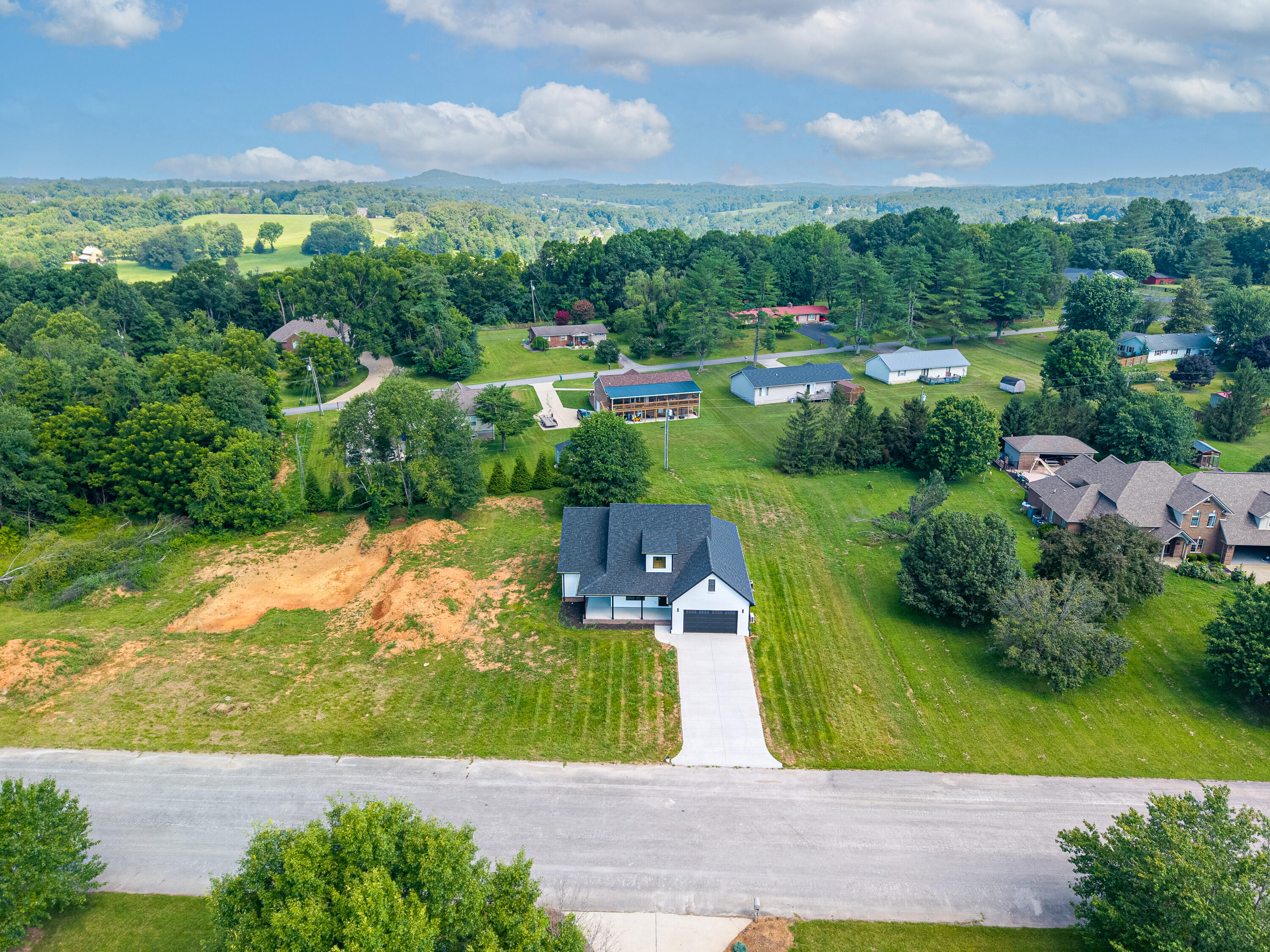 118 Runway Boulevard Property Photo 6