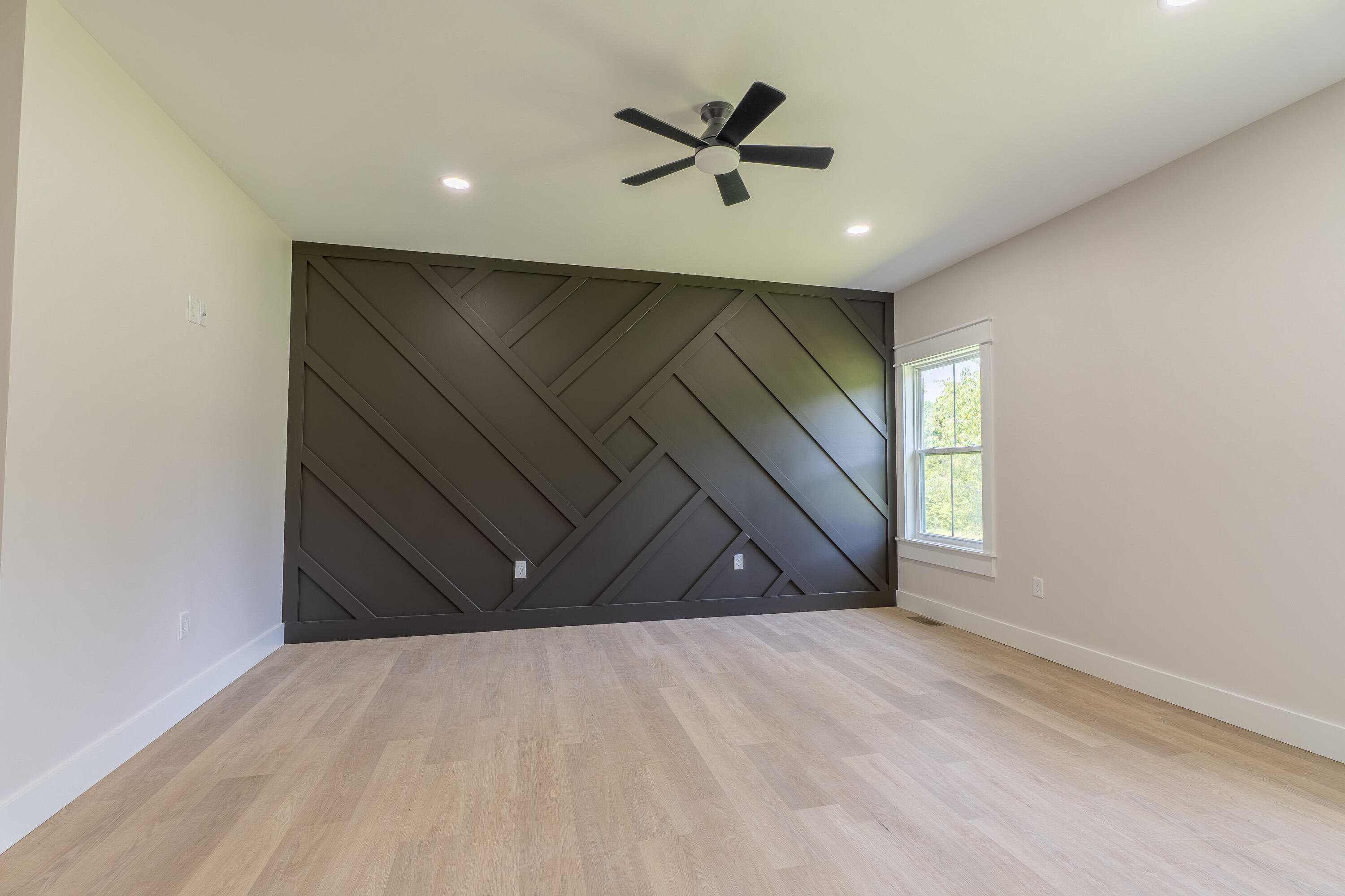 118 Runway Boulevard Property Photo 25