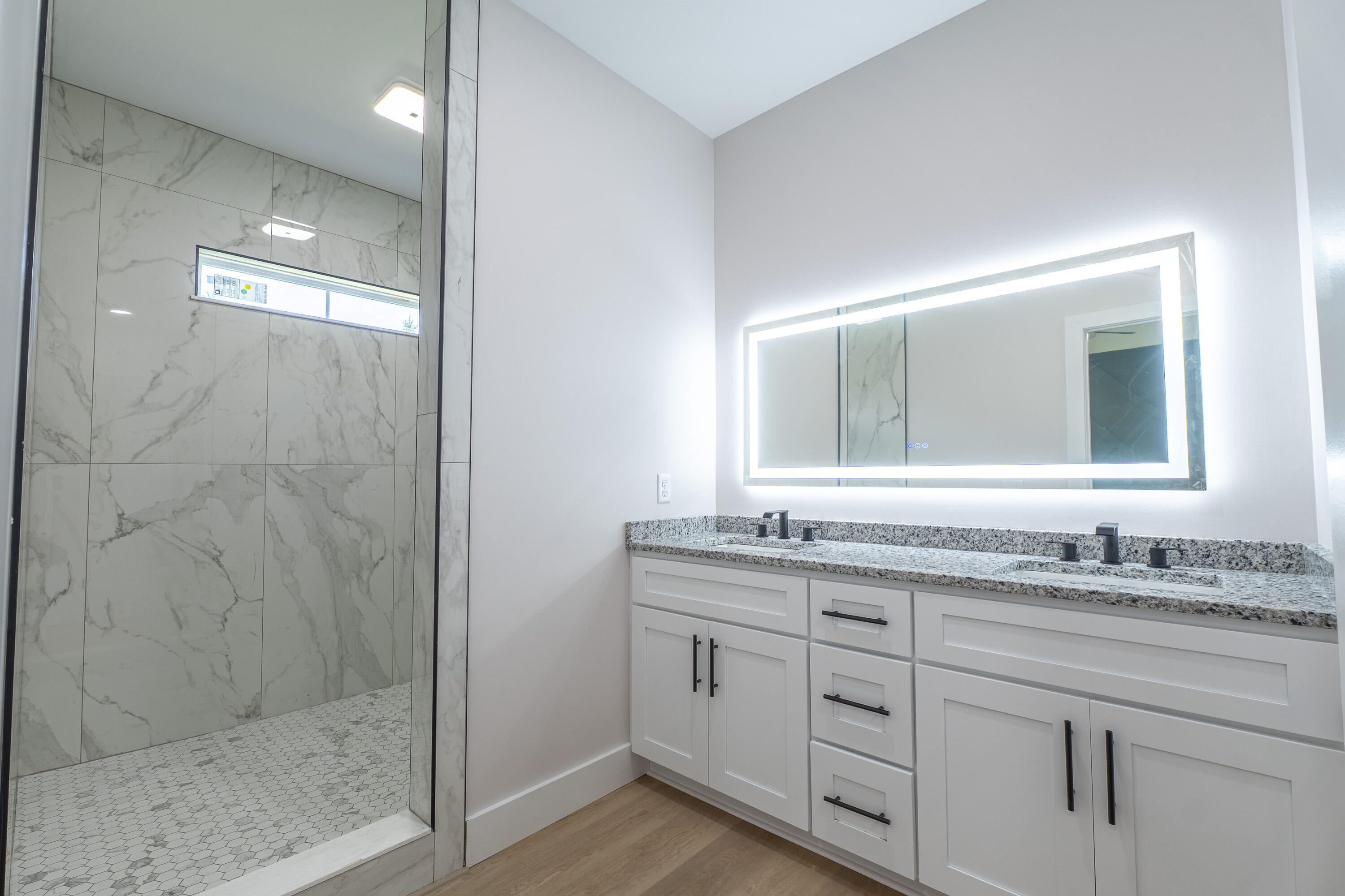 118 Runway Boulevard Property Photo 26