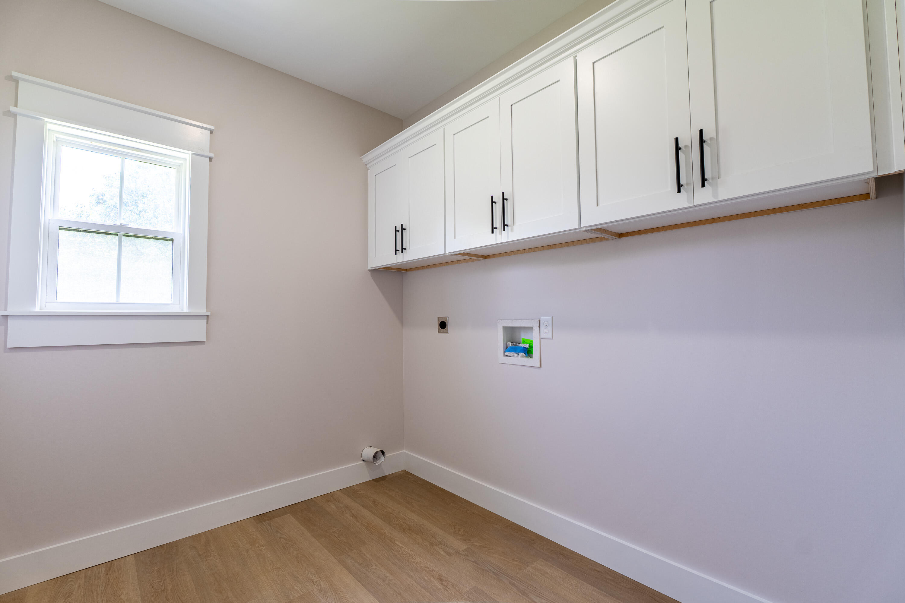 118 Runway Boulevard Property Photo 35