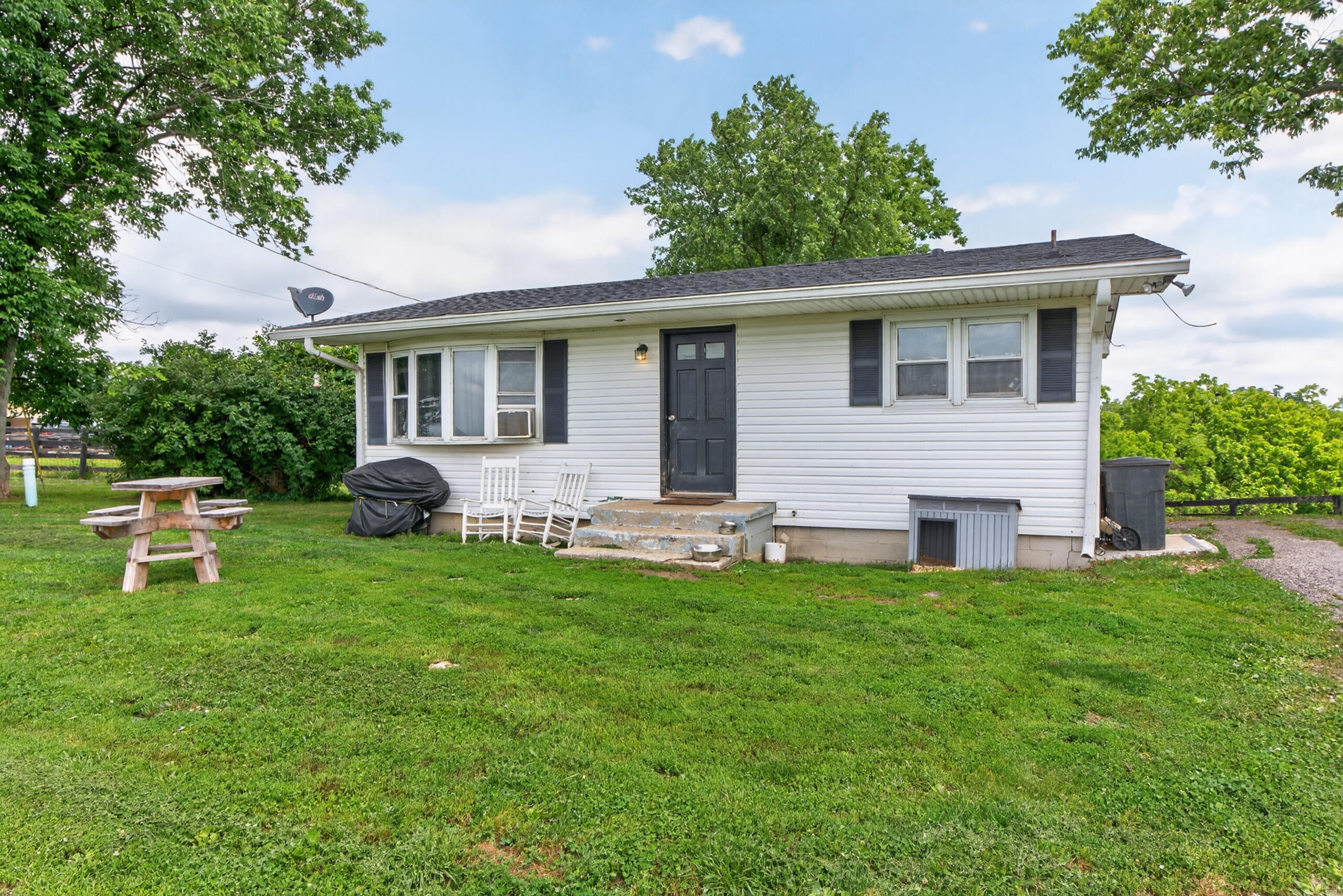 493 Levy Road Property Photo 21