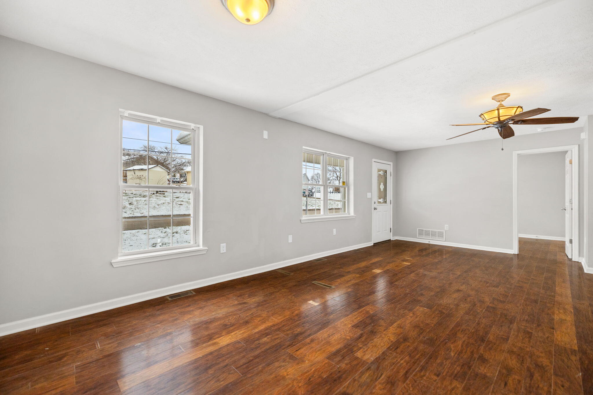 211 Willow Street Property Photo 3