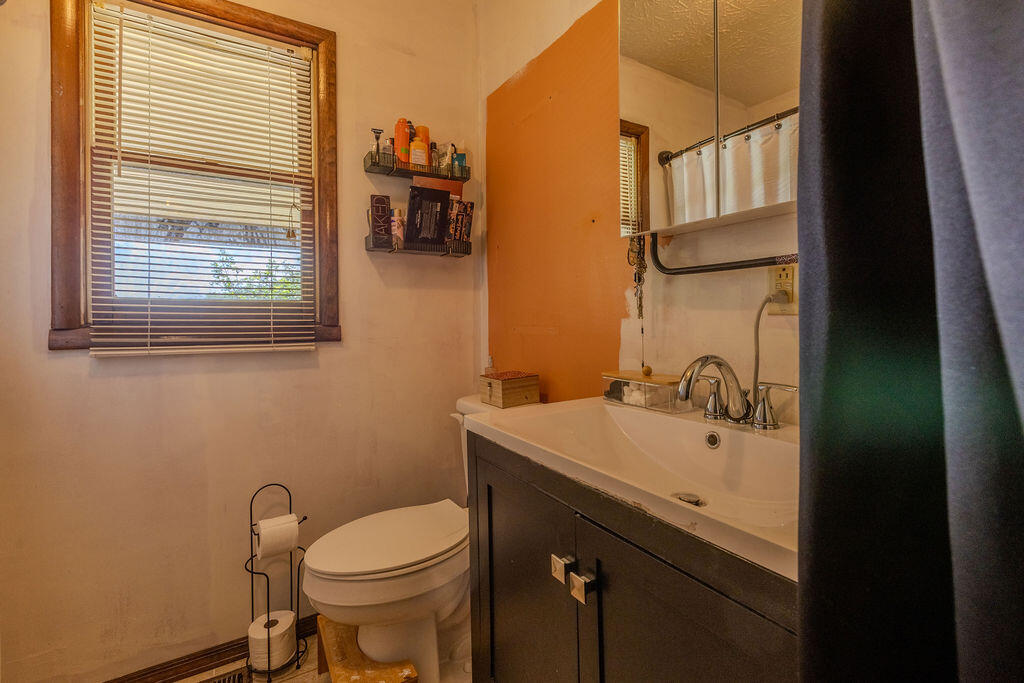 250 Conn Road Property Photo 7