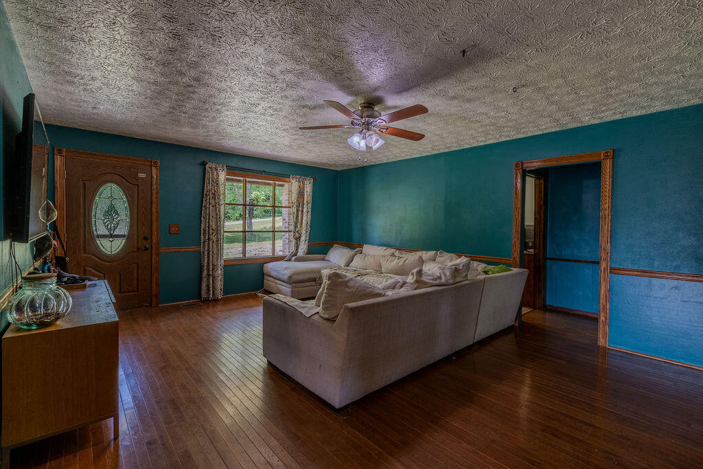 250 Conn Road Property Photo 11