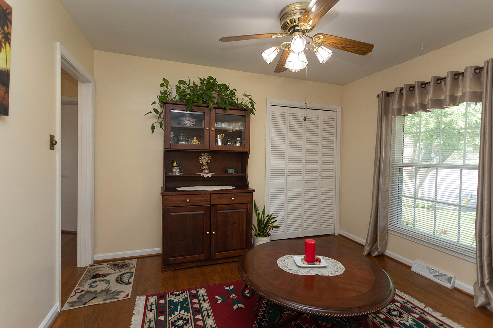3516 Camelot Drive Property Photo 7