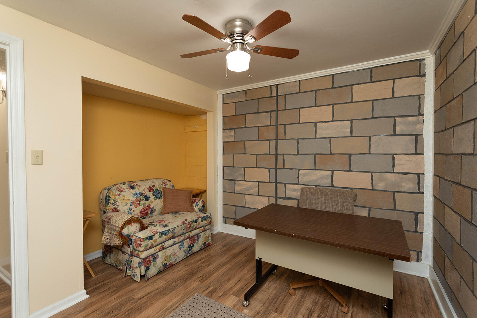 3516 Camelot Drive Property Photo 33