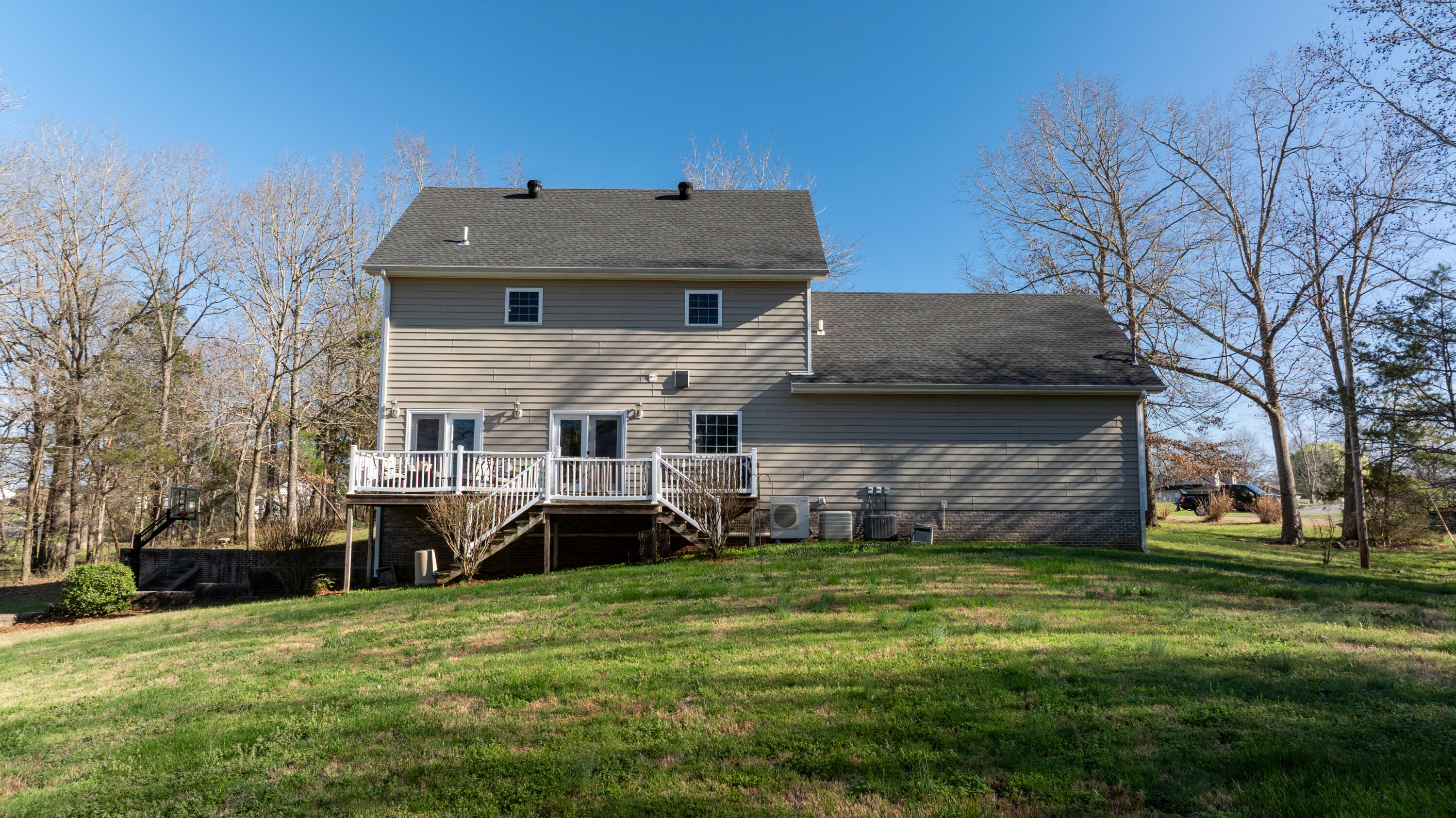 72 Stoneside Drive Property Photo 26