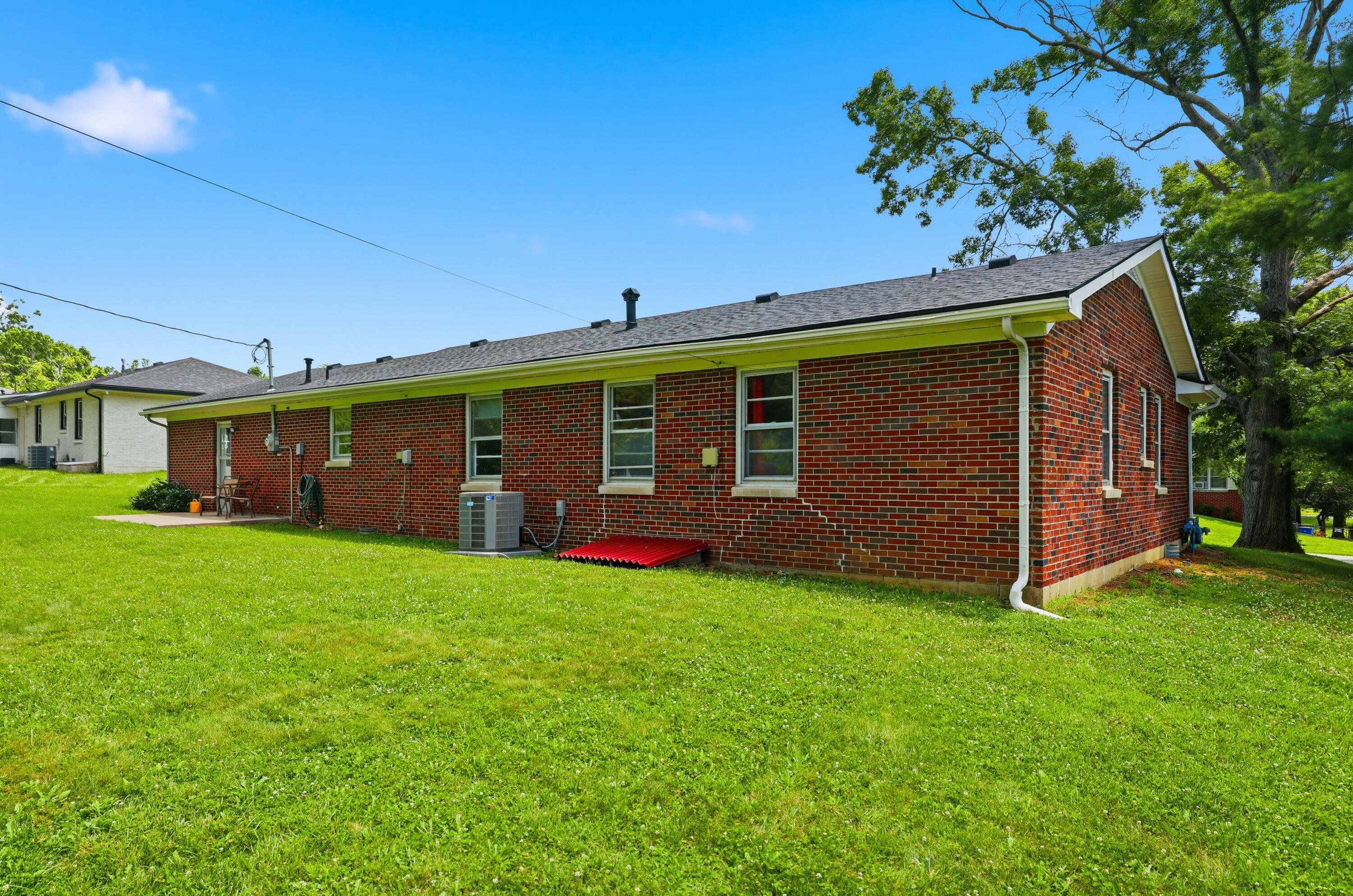 220 Forrest Drive Property Photo 43