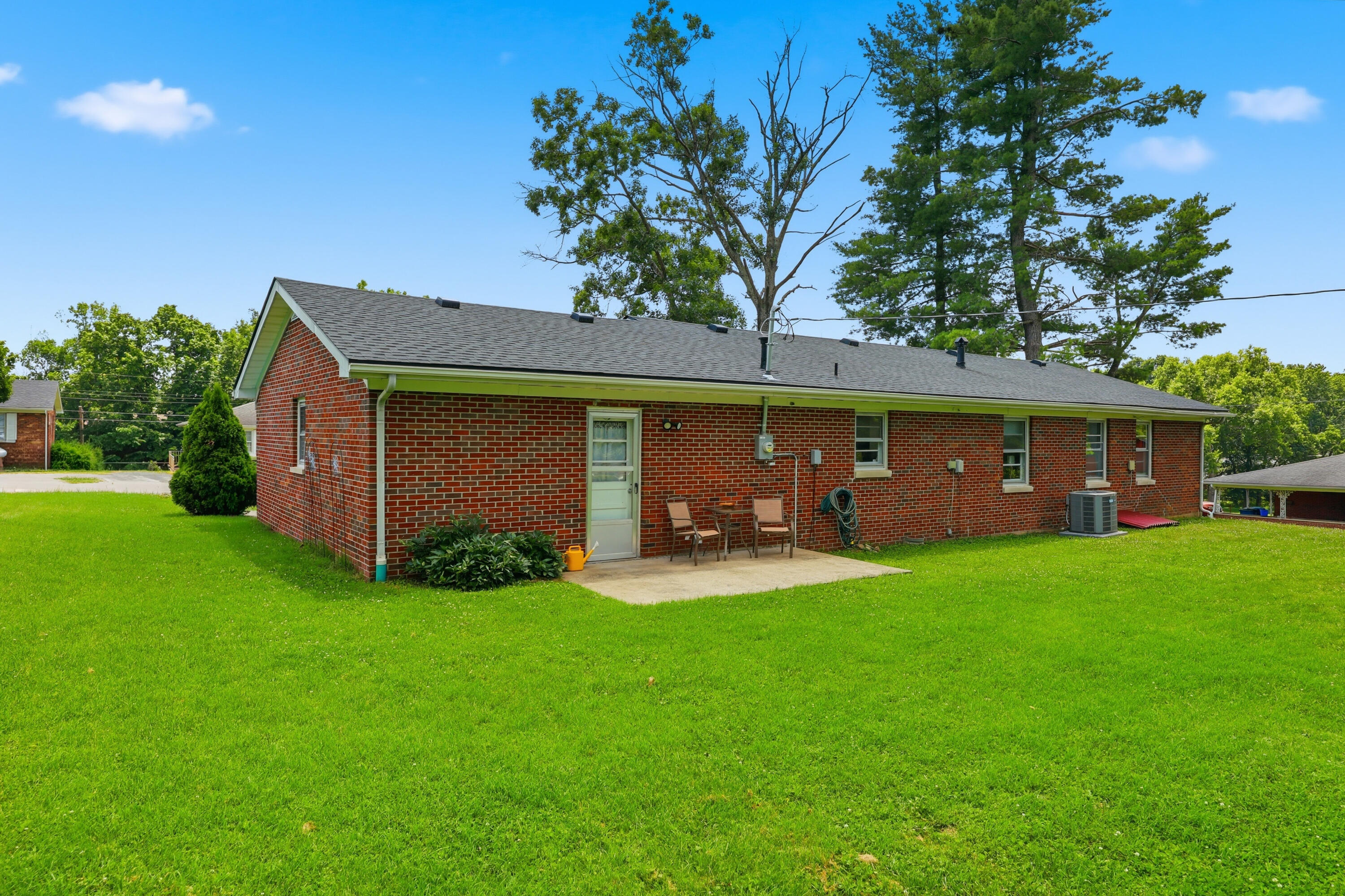 220 Forrest Drive Property Photo 45