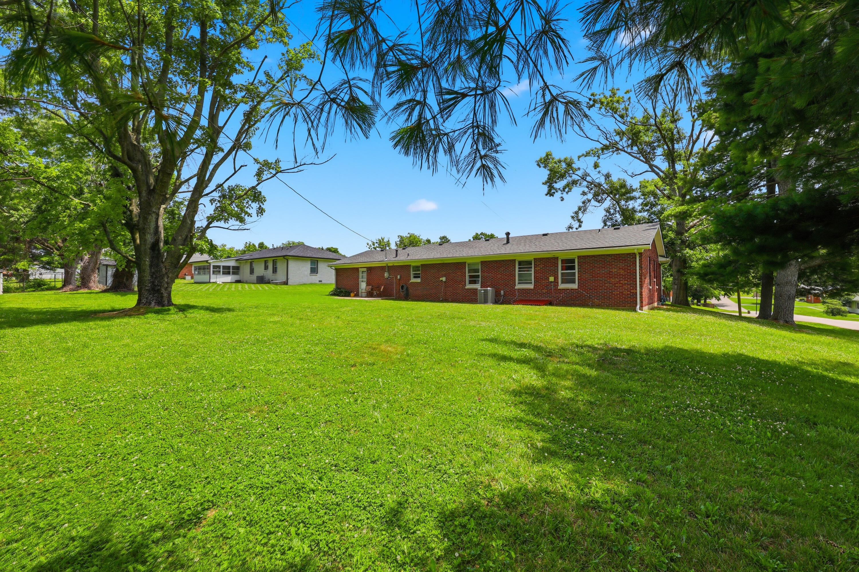 220 Forrest Drive Property Photo 47