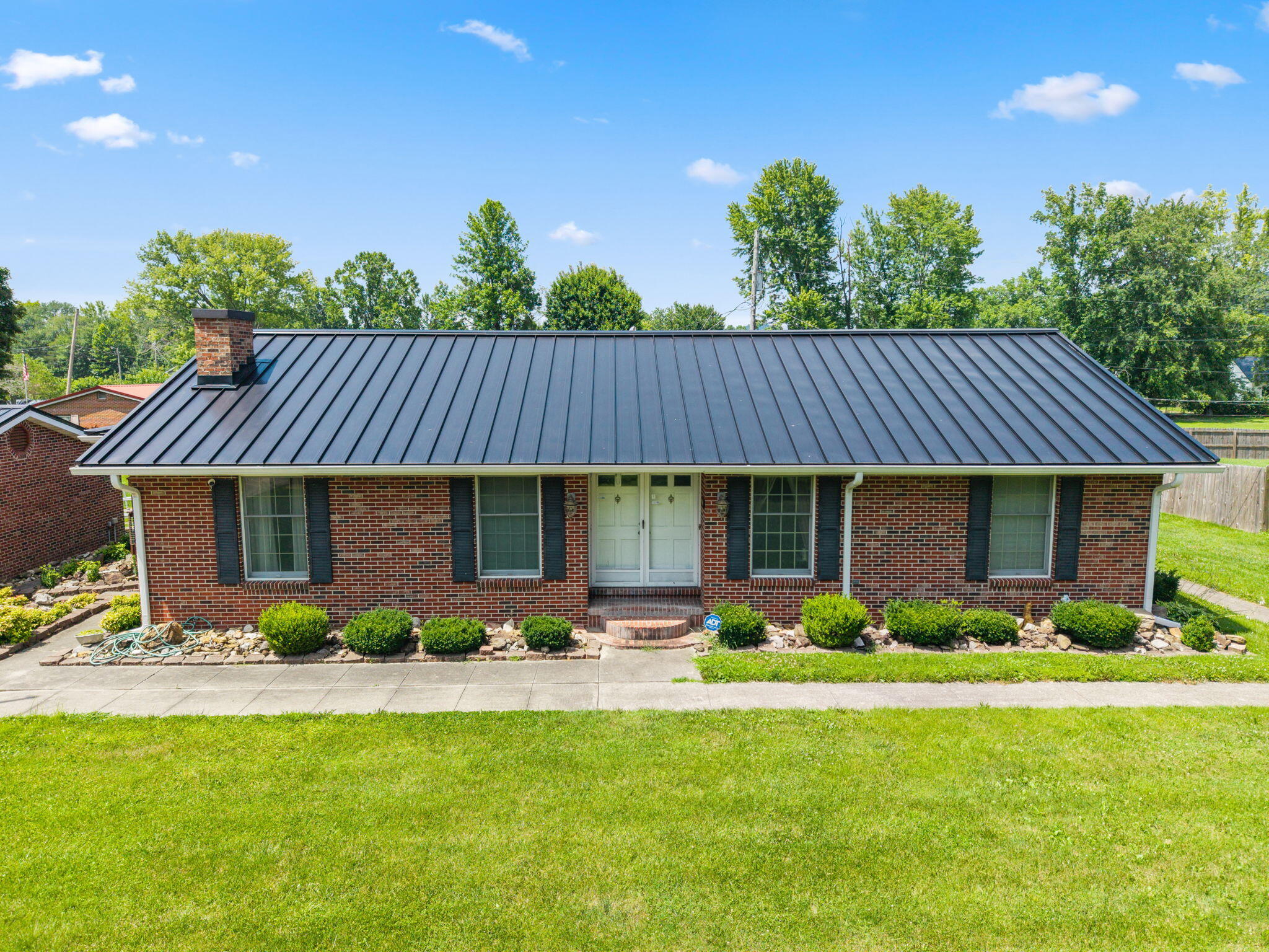 1178 E College Avenue Property Photo 6