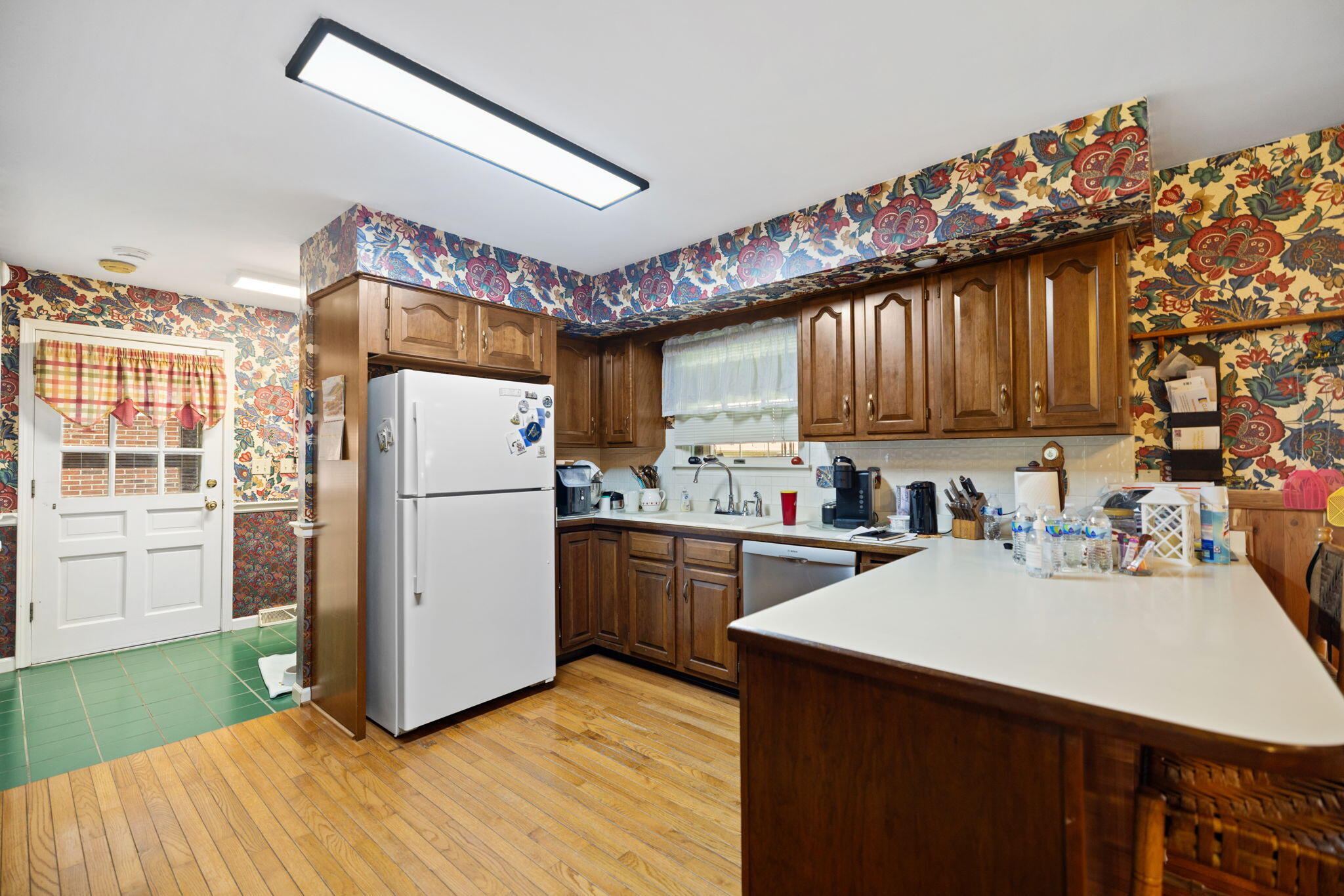 1178 E College Avenue Property Photo 17