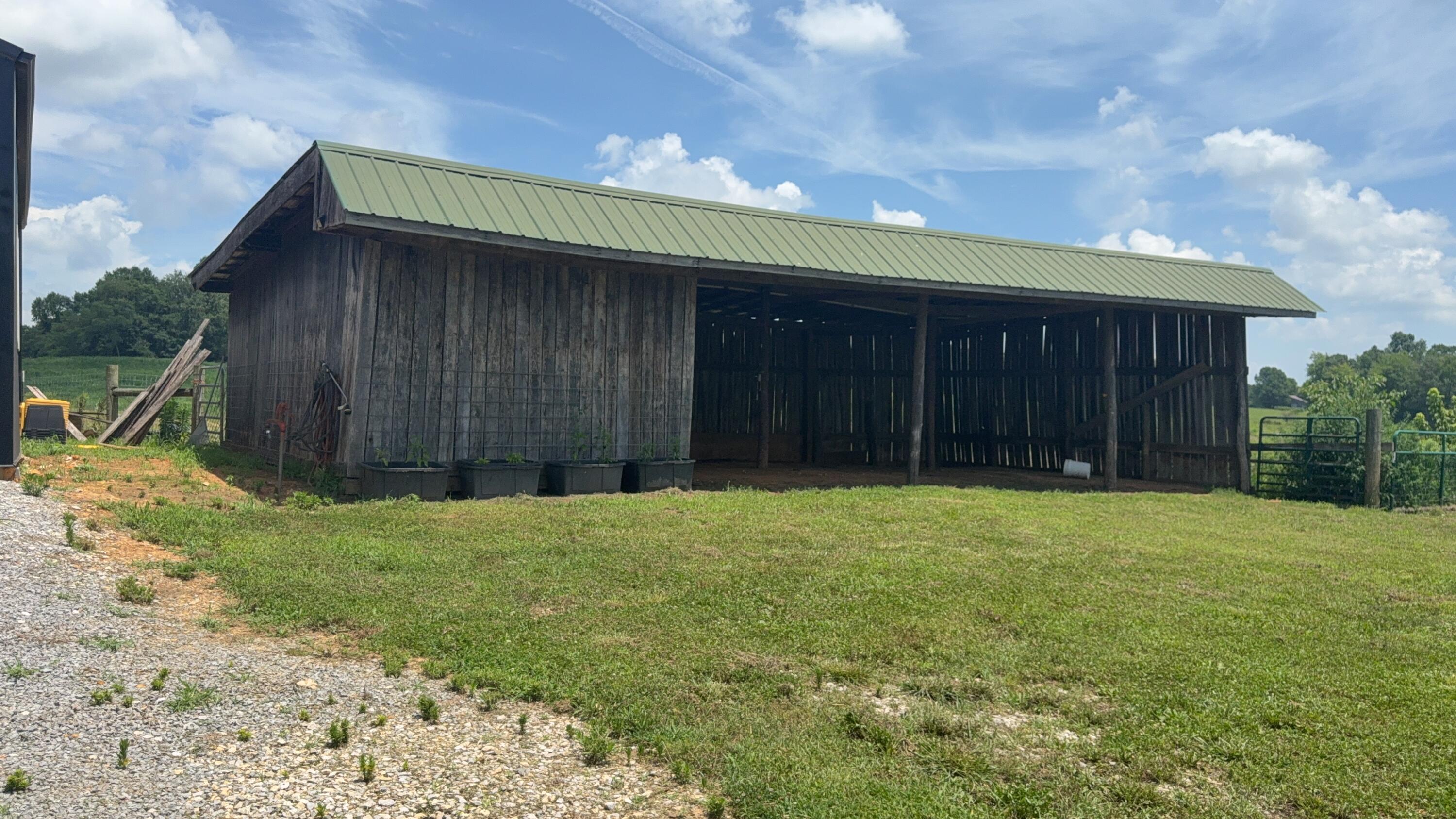 979 Walnut Grove School Rd Road Property Photo 11
