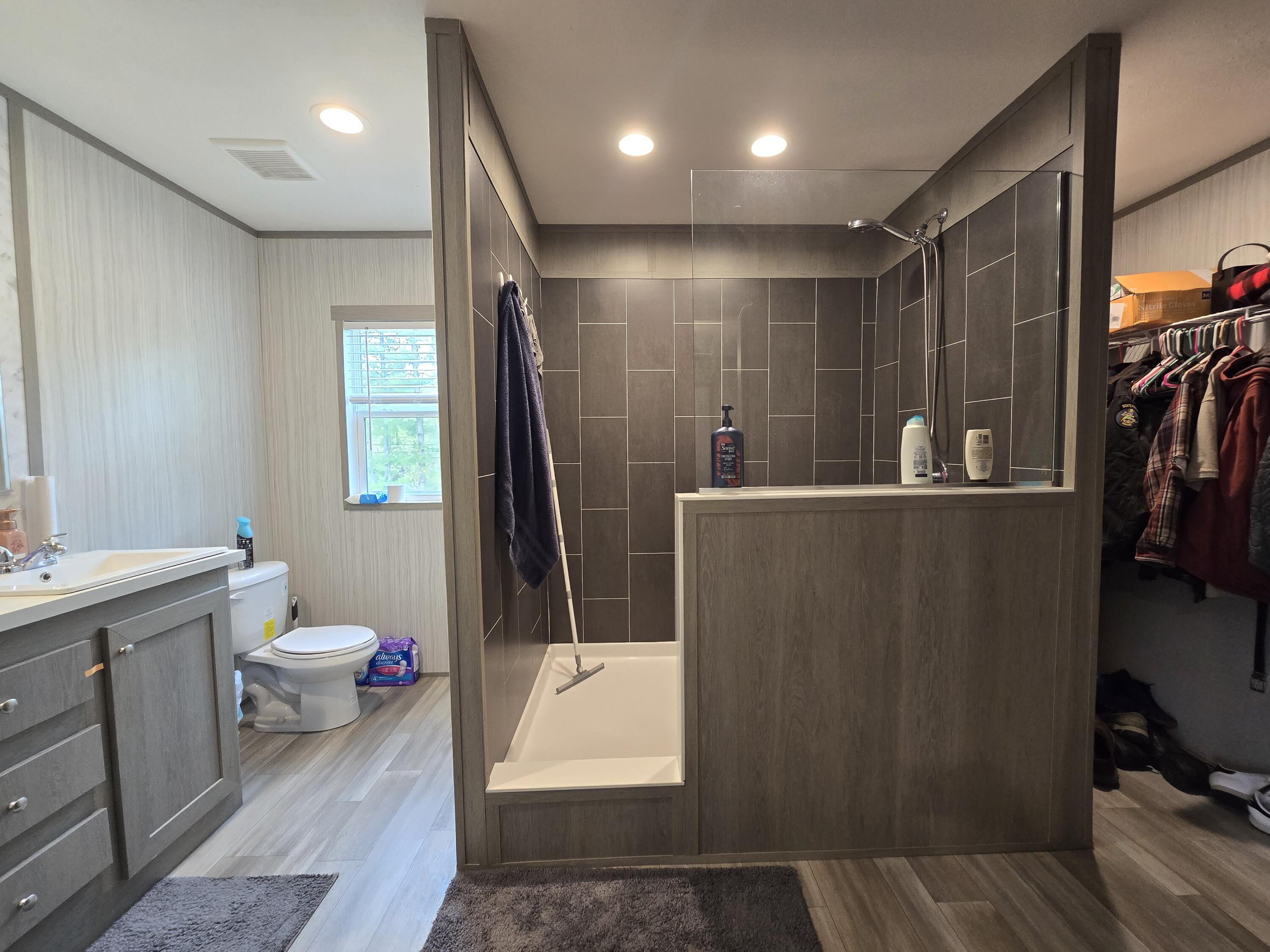 7408 N 11 Highway Property Photo 8