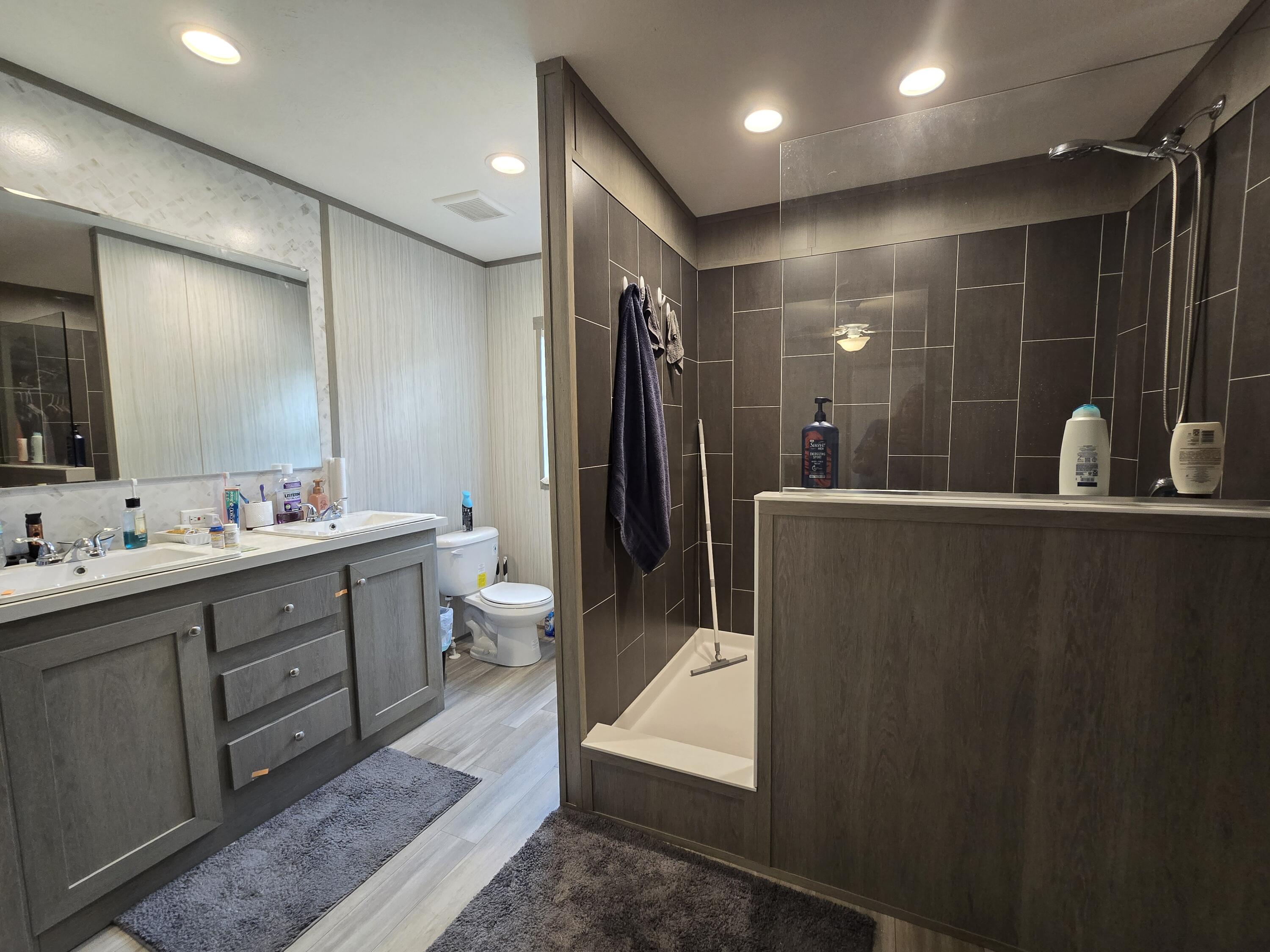 7408 N 11 Highway Property Photo 10