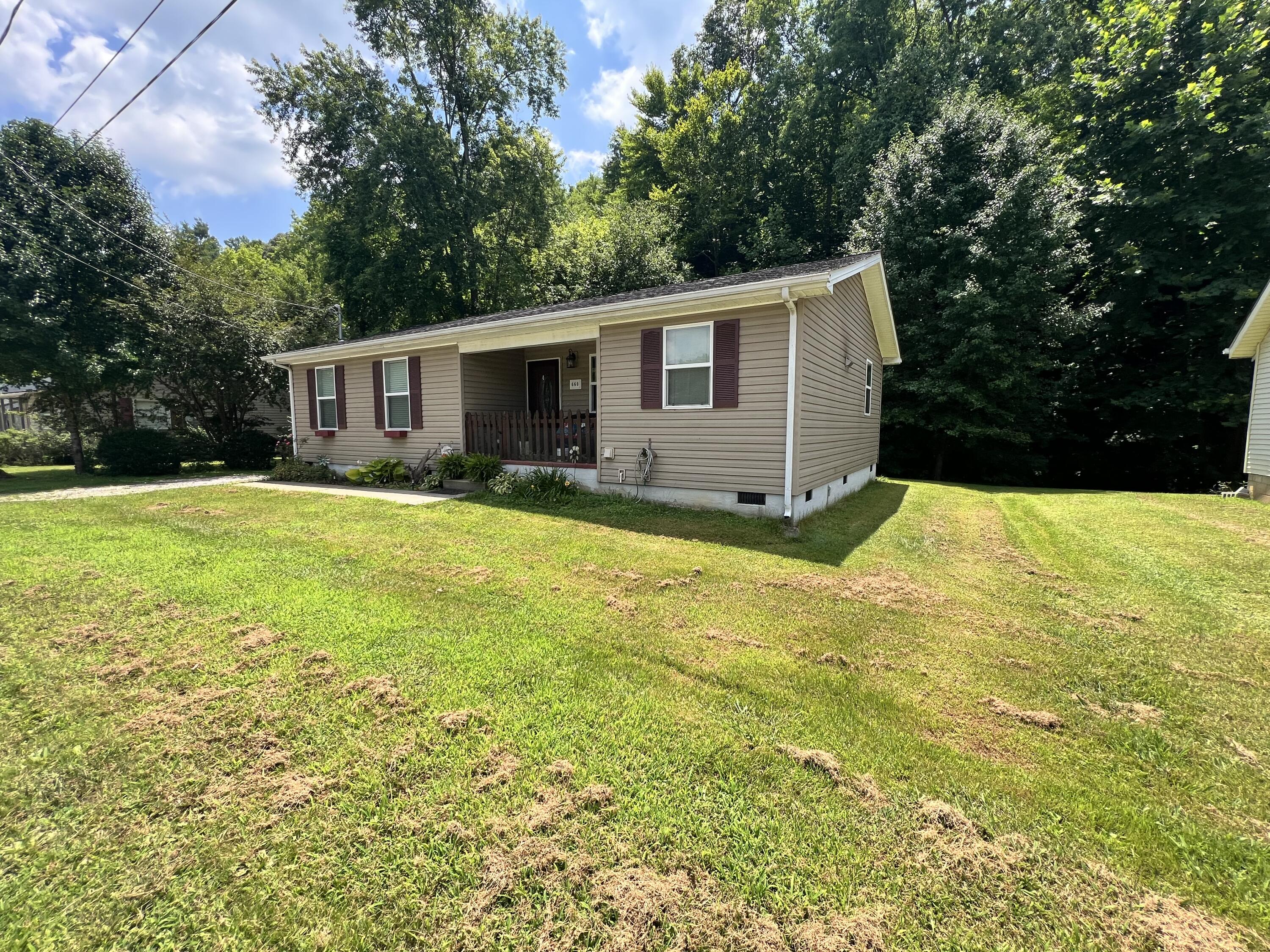 660 Glenn Avenue Property Photo 2