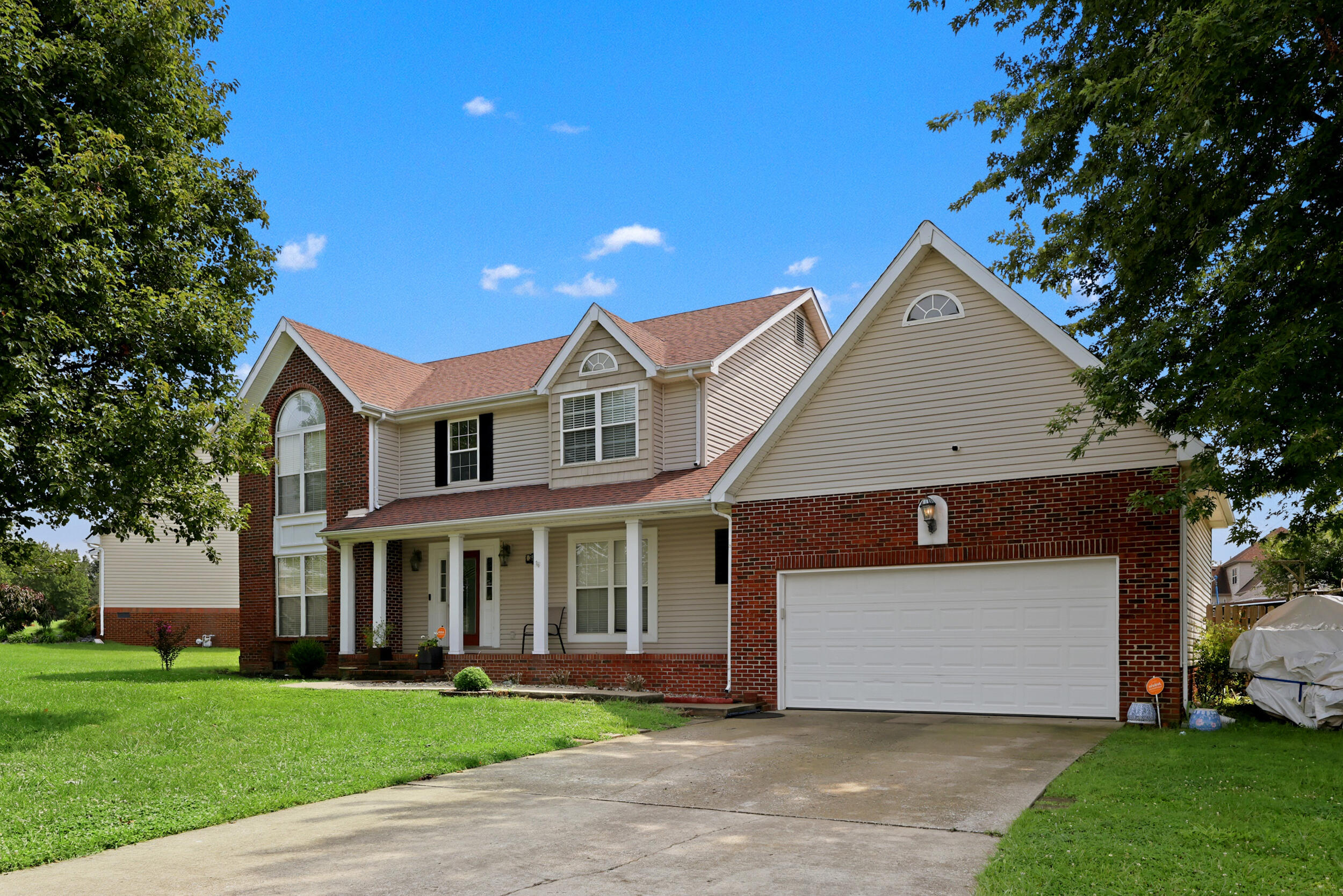 300 Juniper Drive Property Photo 3