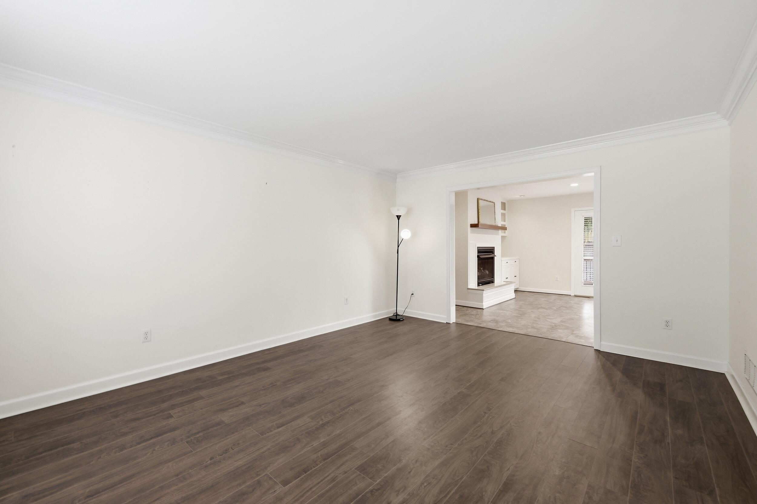 300 Juniper Drive Property Photo 9