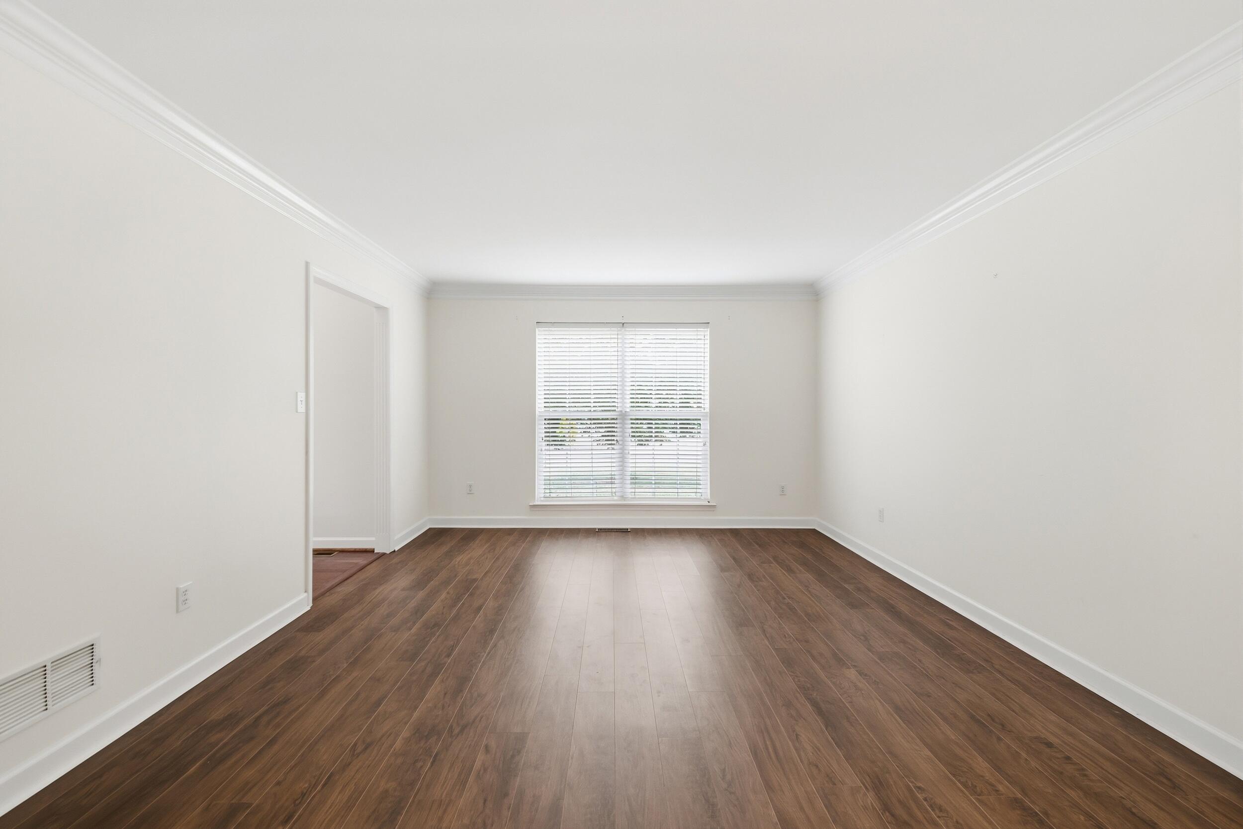 300 Juniper Drive Property Photo 11
