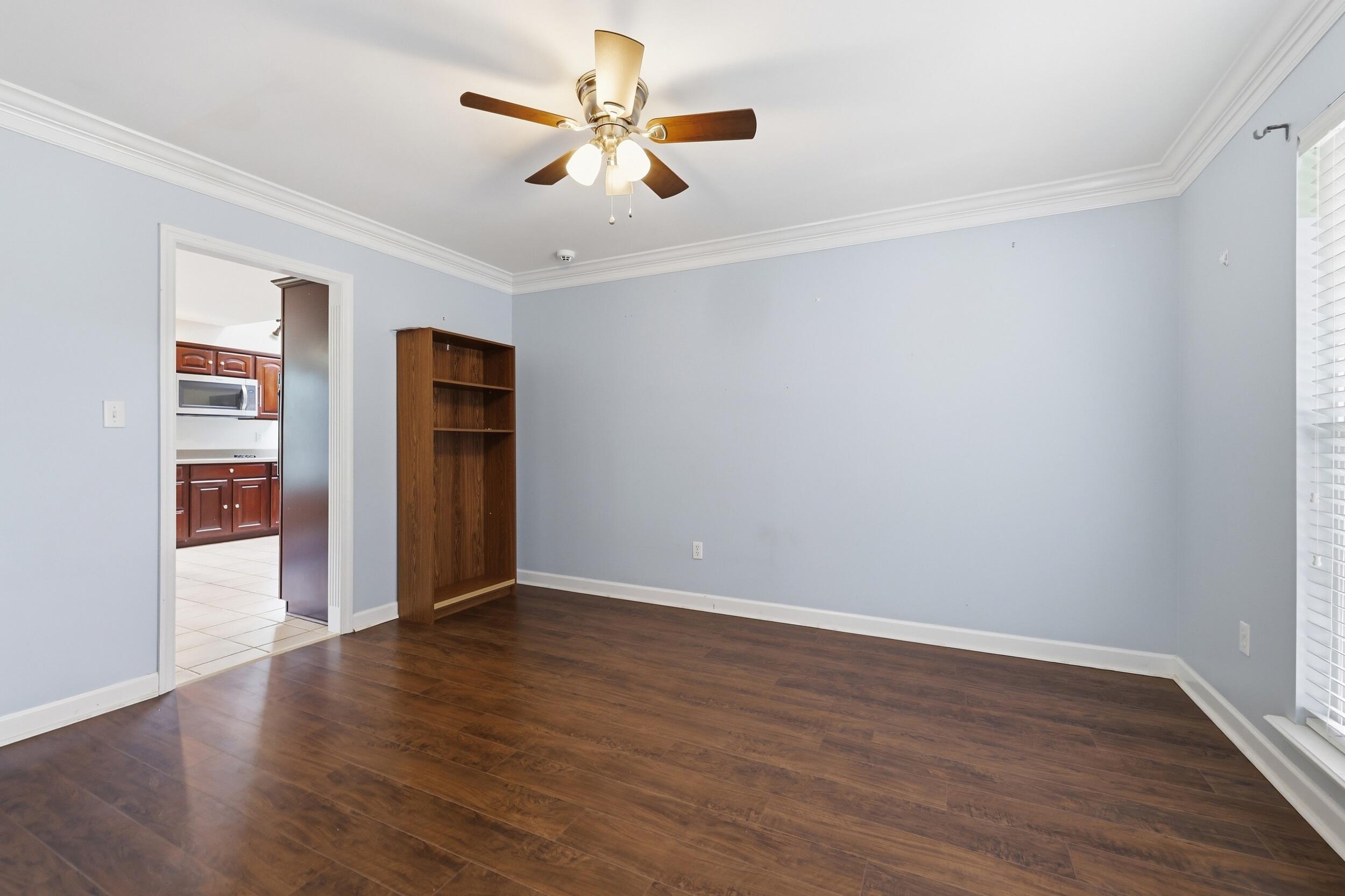 300 Juniper Drive Property Photo 17