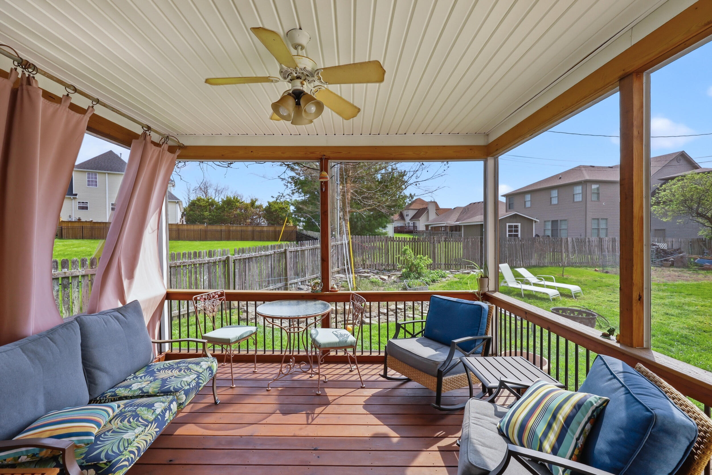 300 Juniper Drive Property Photo 32