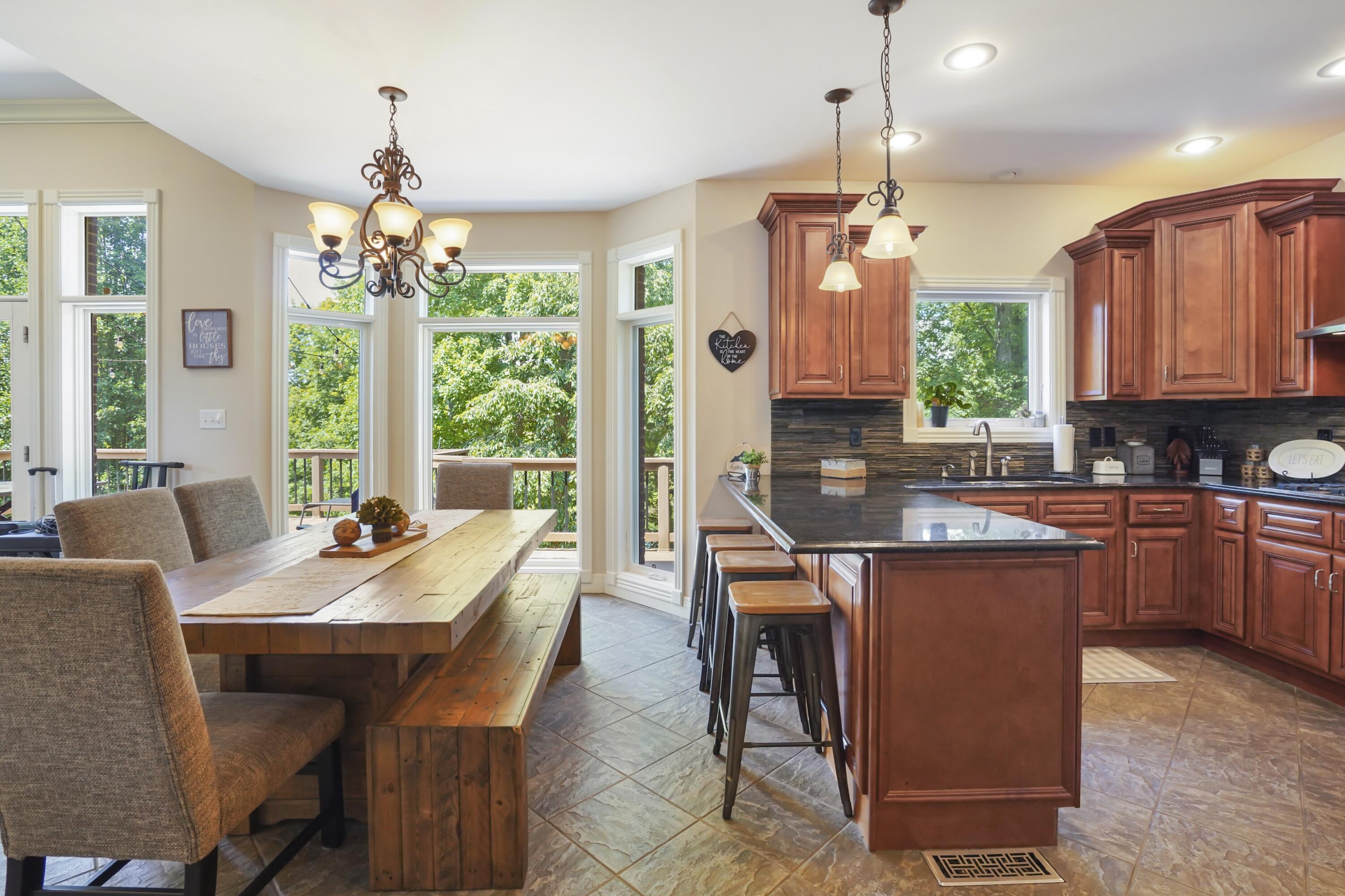 250 Summer Breeze Drive Property Photo 17