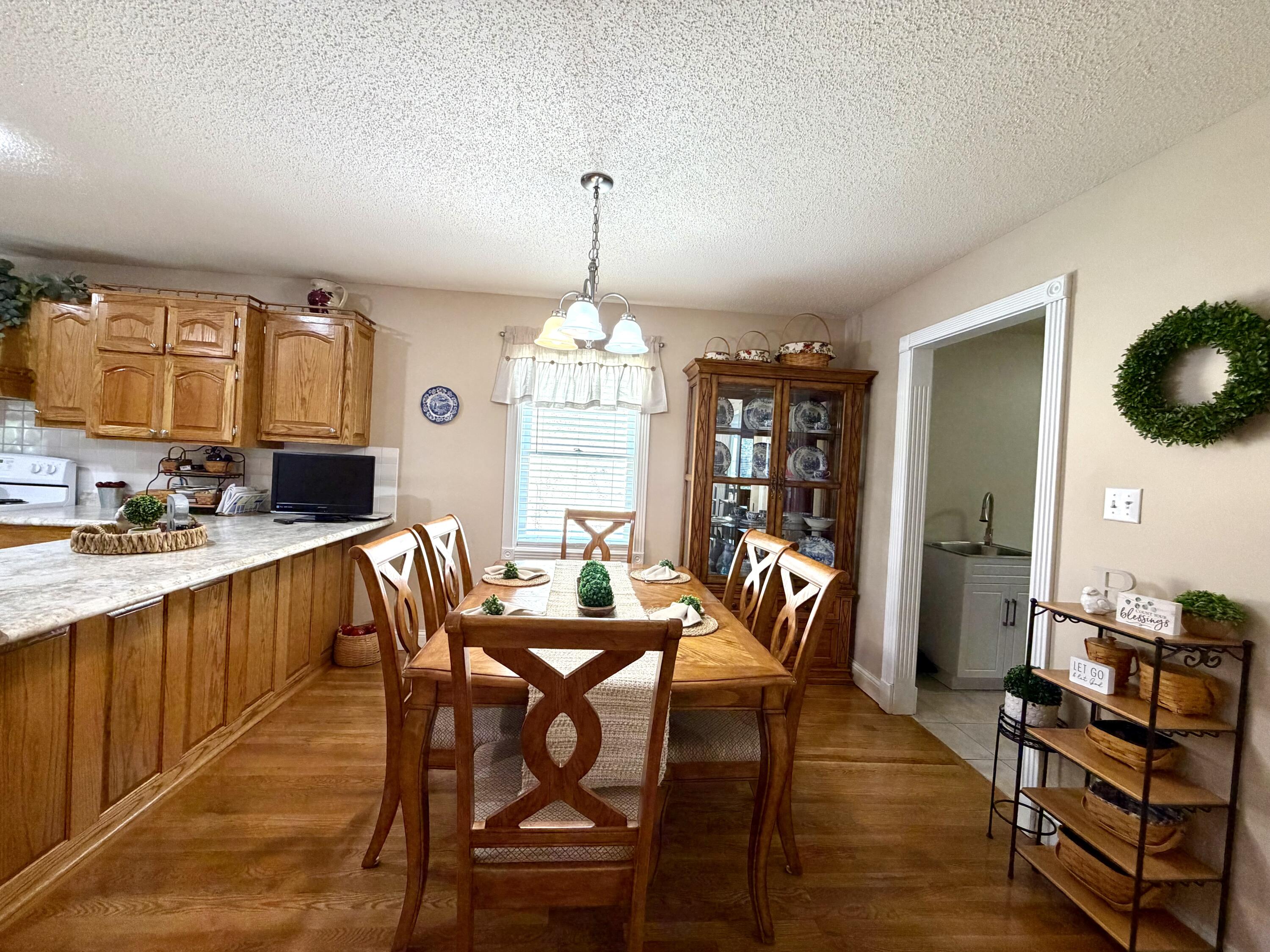55 E Highway 577 Property Photo 11