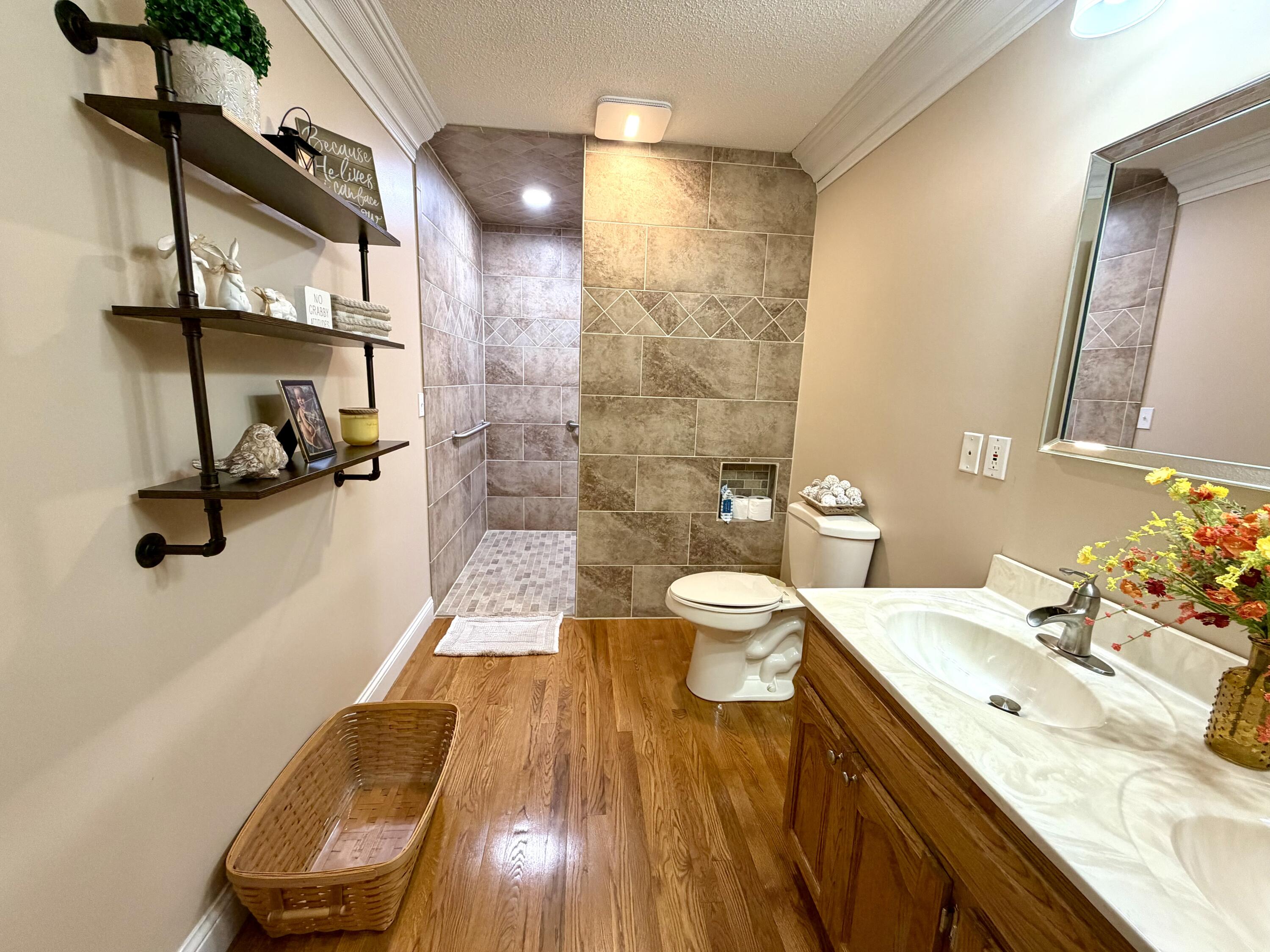 55 E Highway 577 Property Photo 19