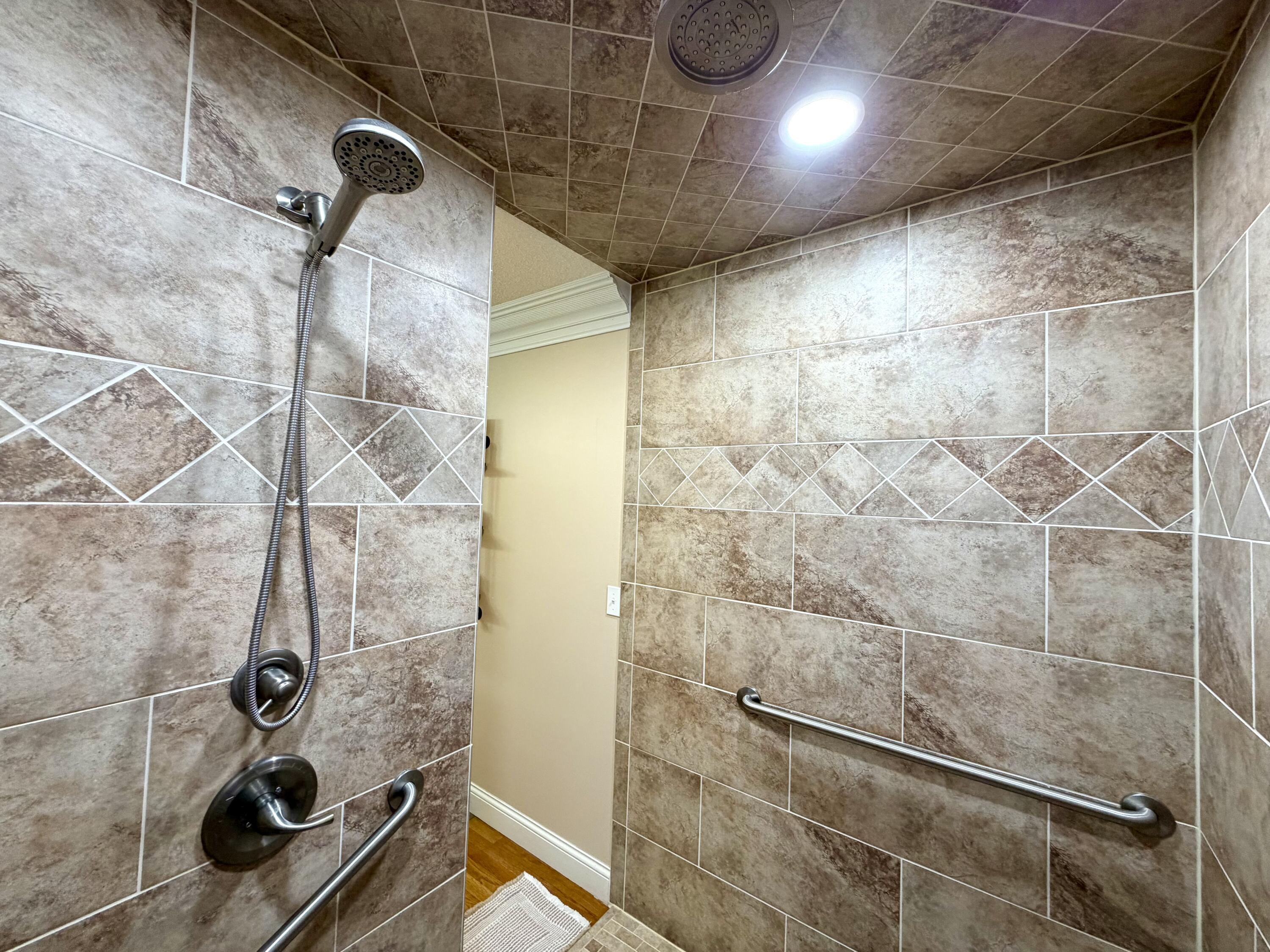 55 E Highway 577 Property Photo 21
