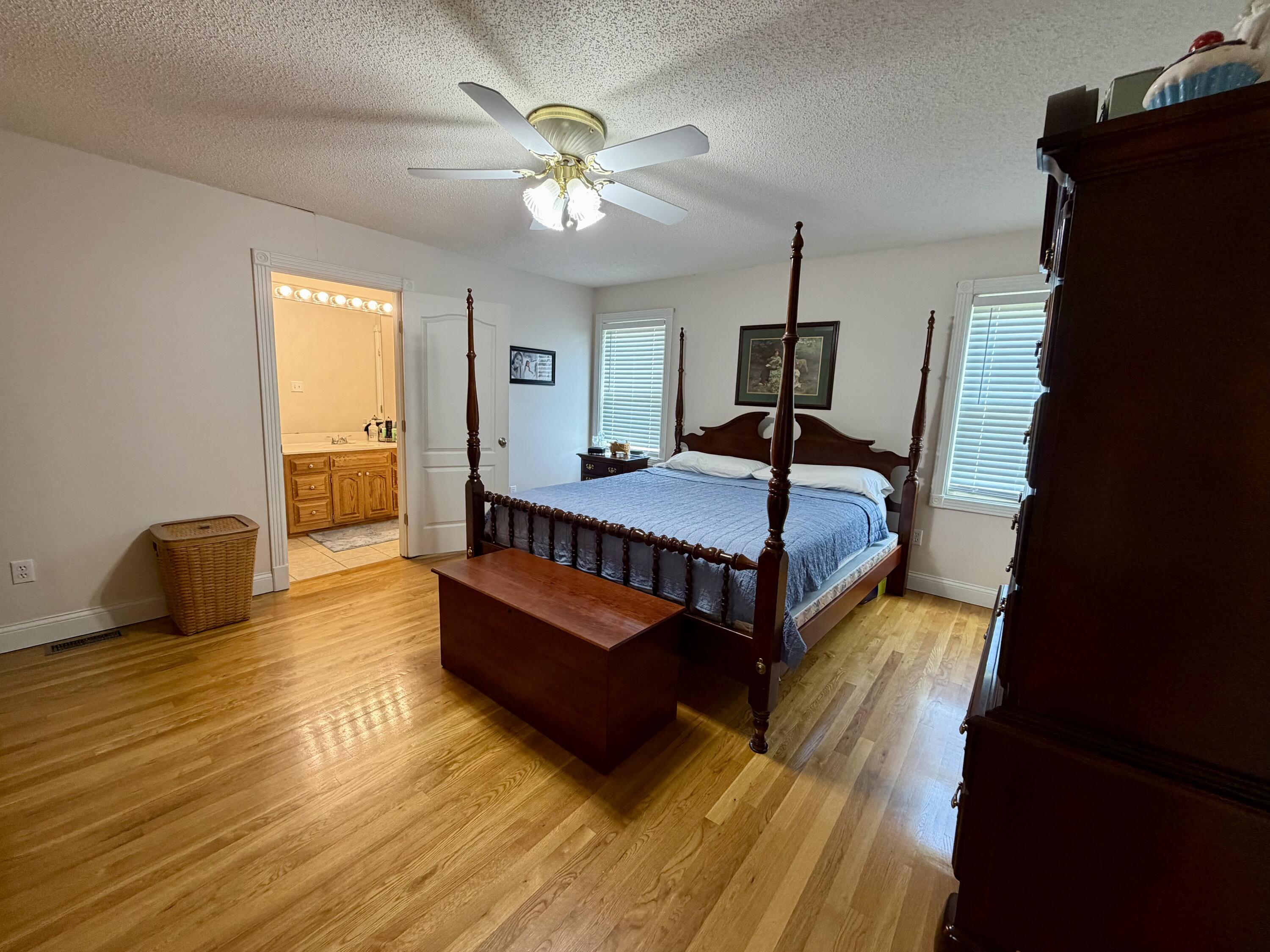 55 E Highway 577 Property Photo 31