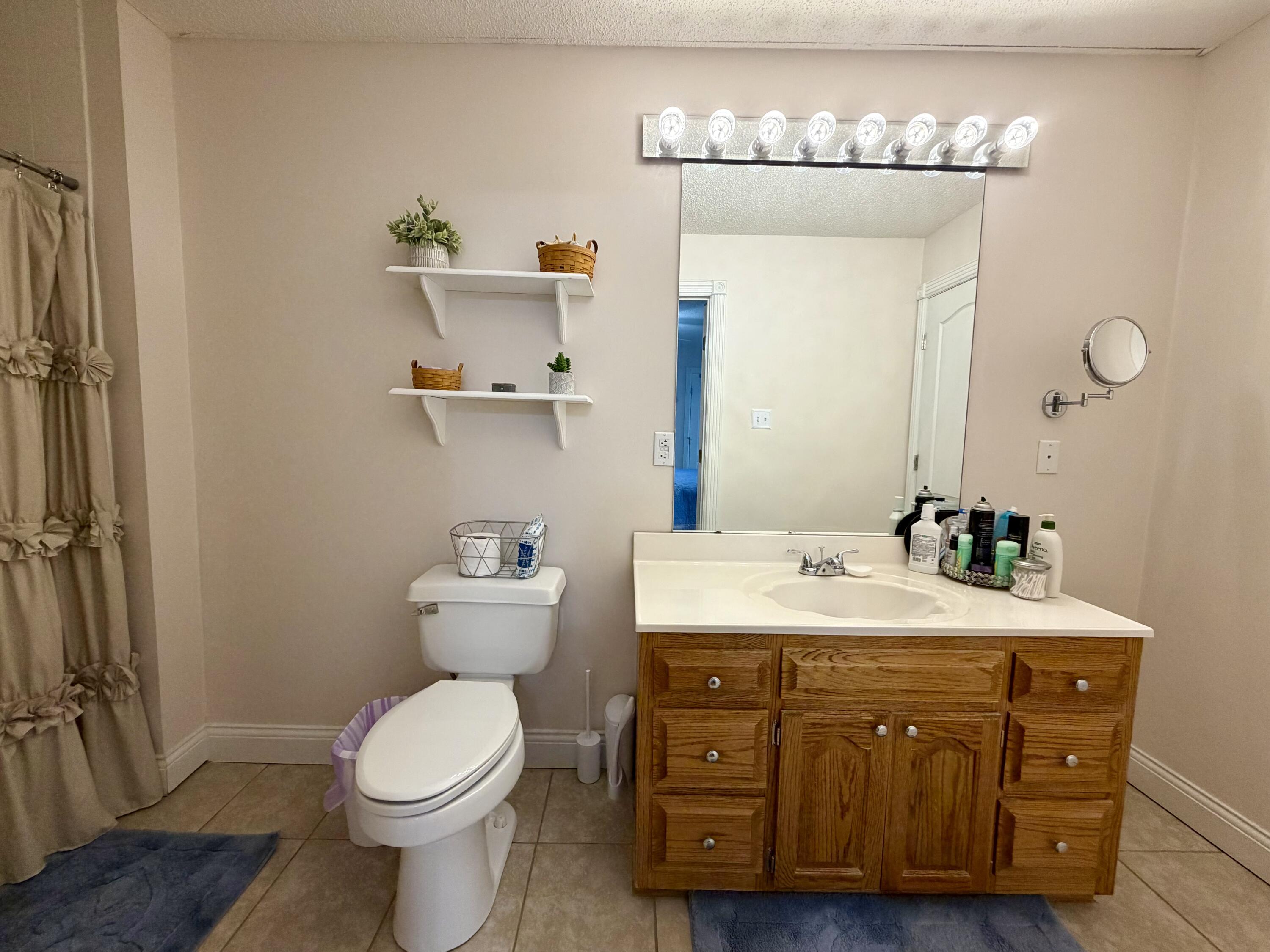 55 E Highway 577 Property Photo 34