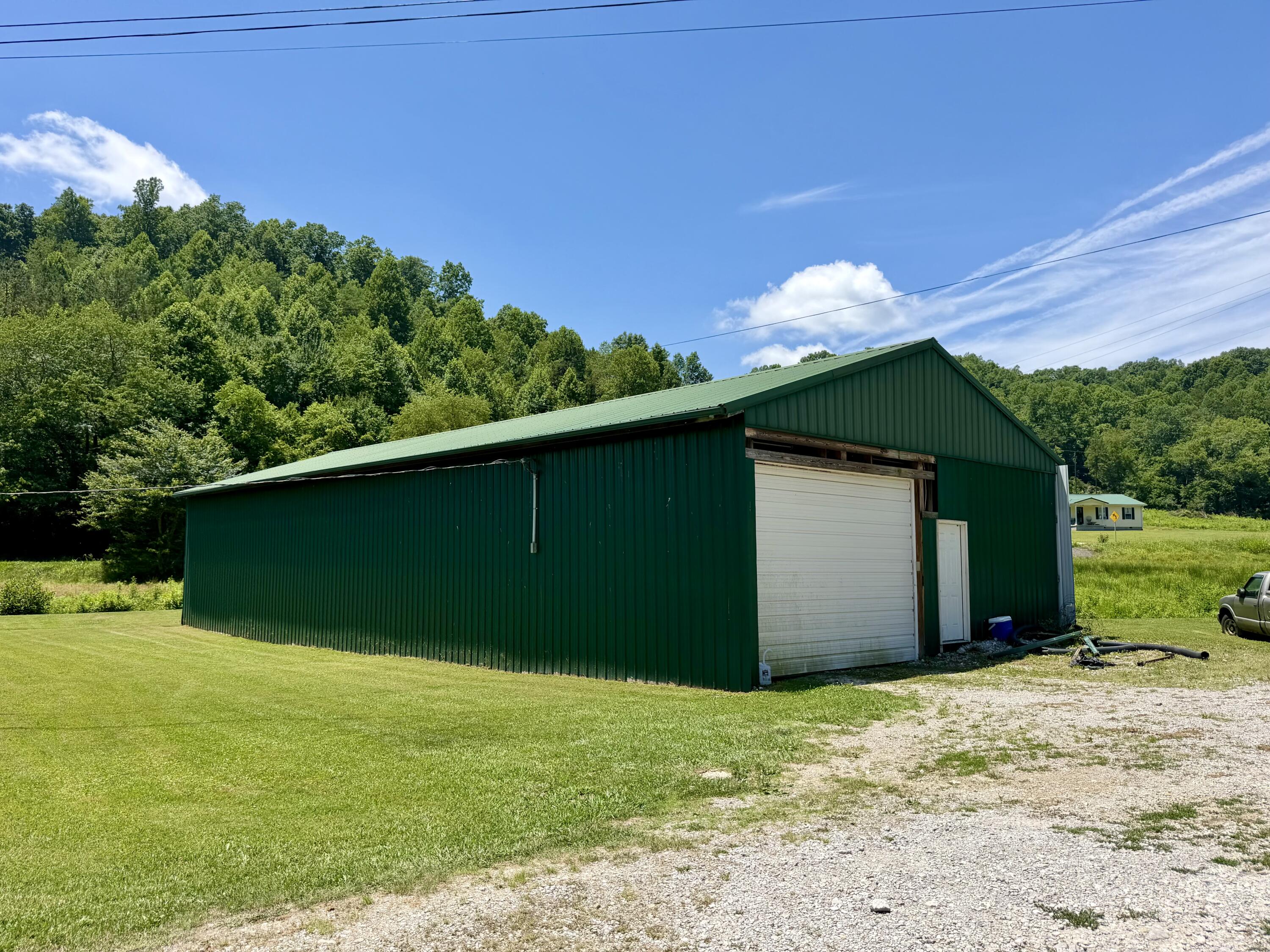 55 E Highway 577 Property Photo 58