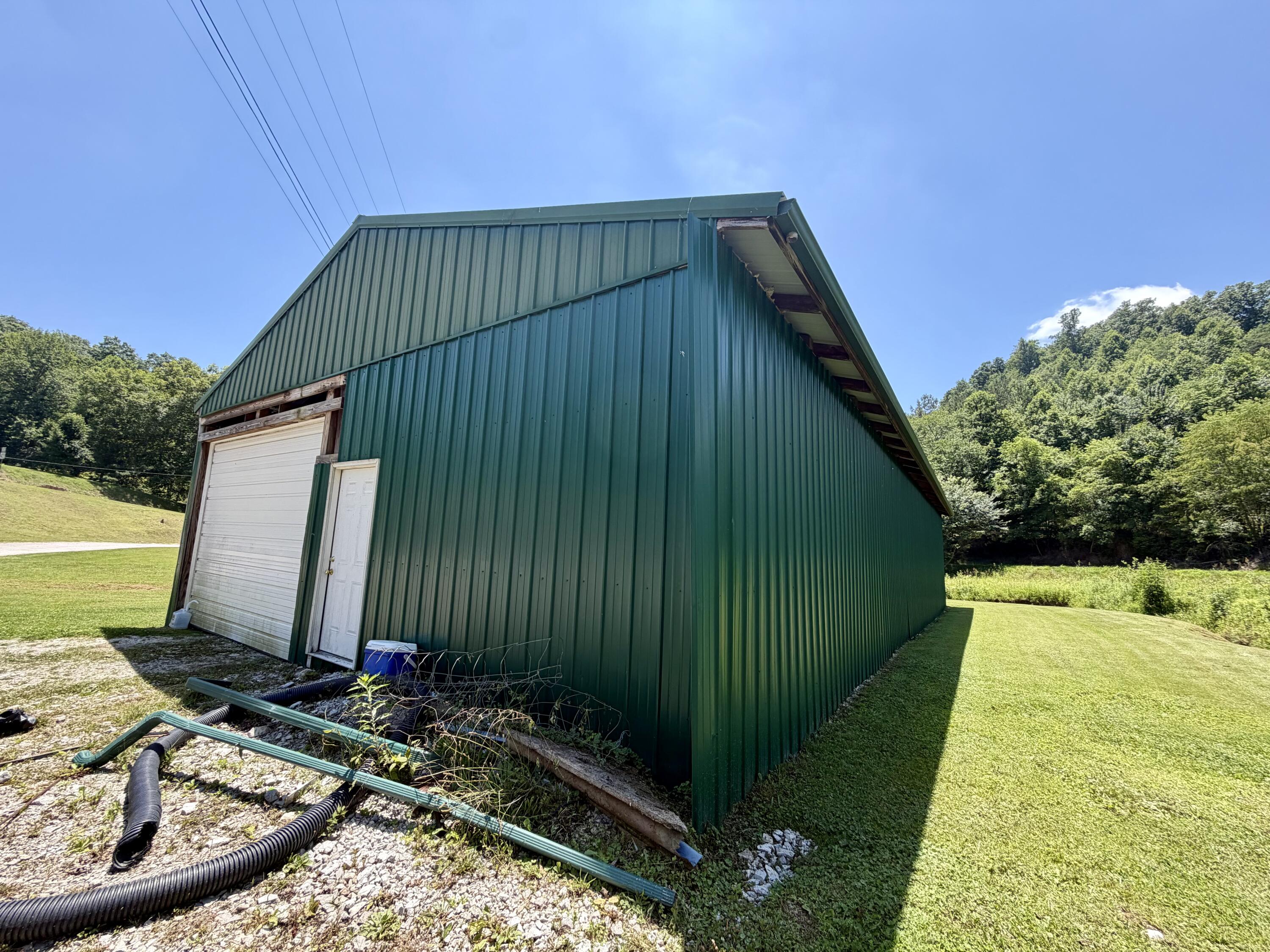 55 E Highway 577 Property Photo 60
