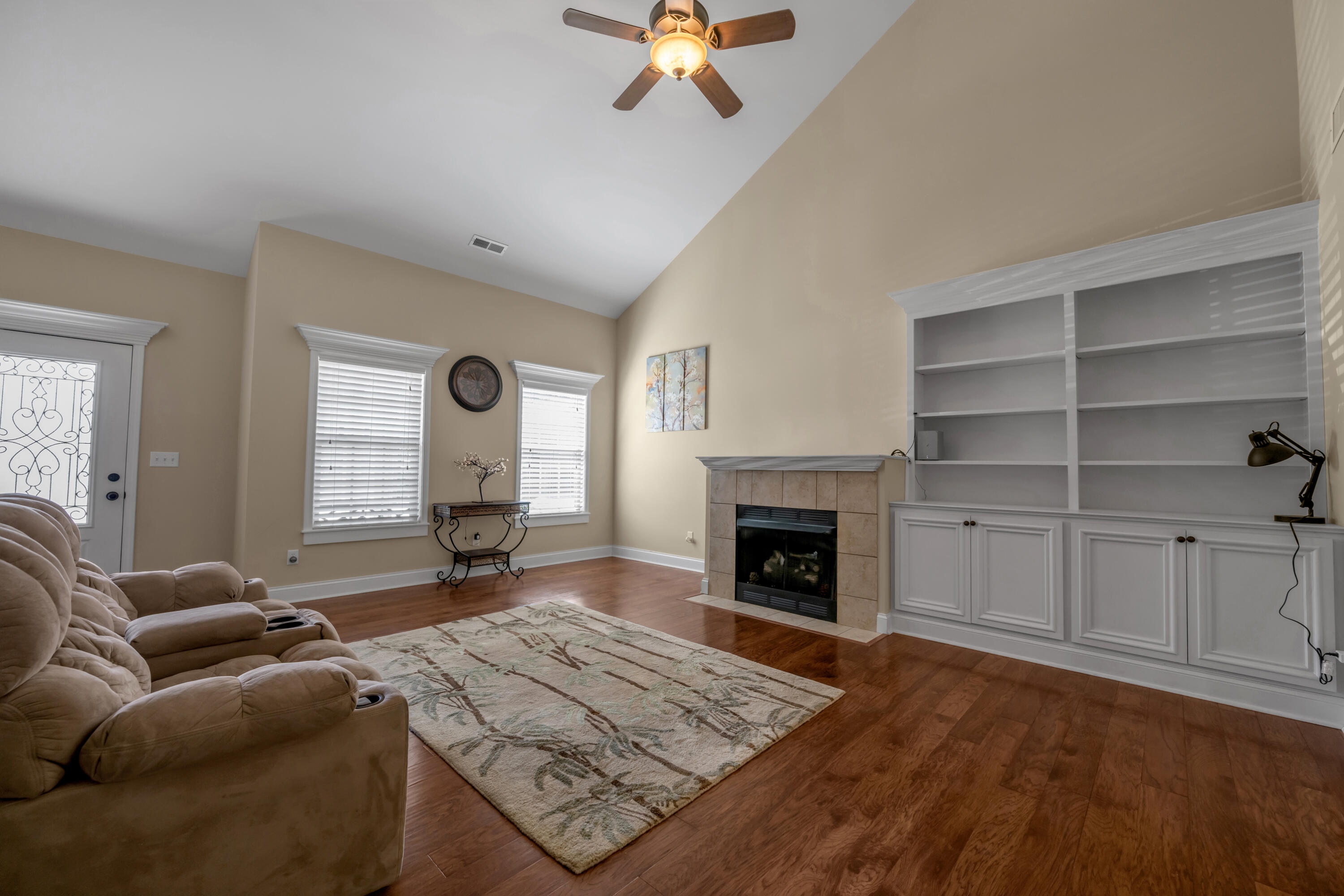 3717 Saint Andrews Walk Property Photo 3