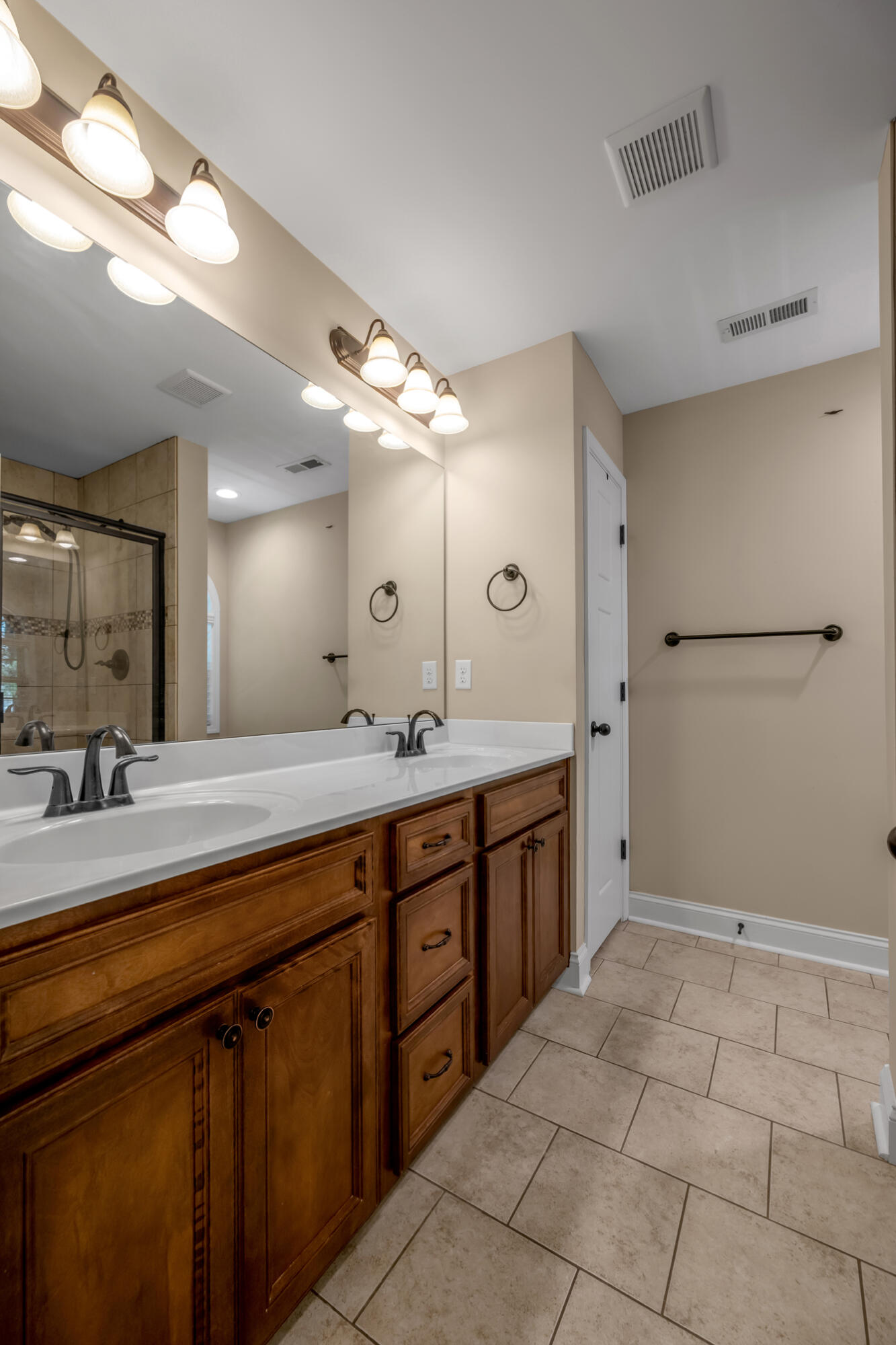 3717 Saint Andrews Walk Property Photo 31