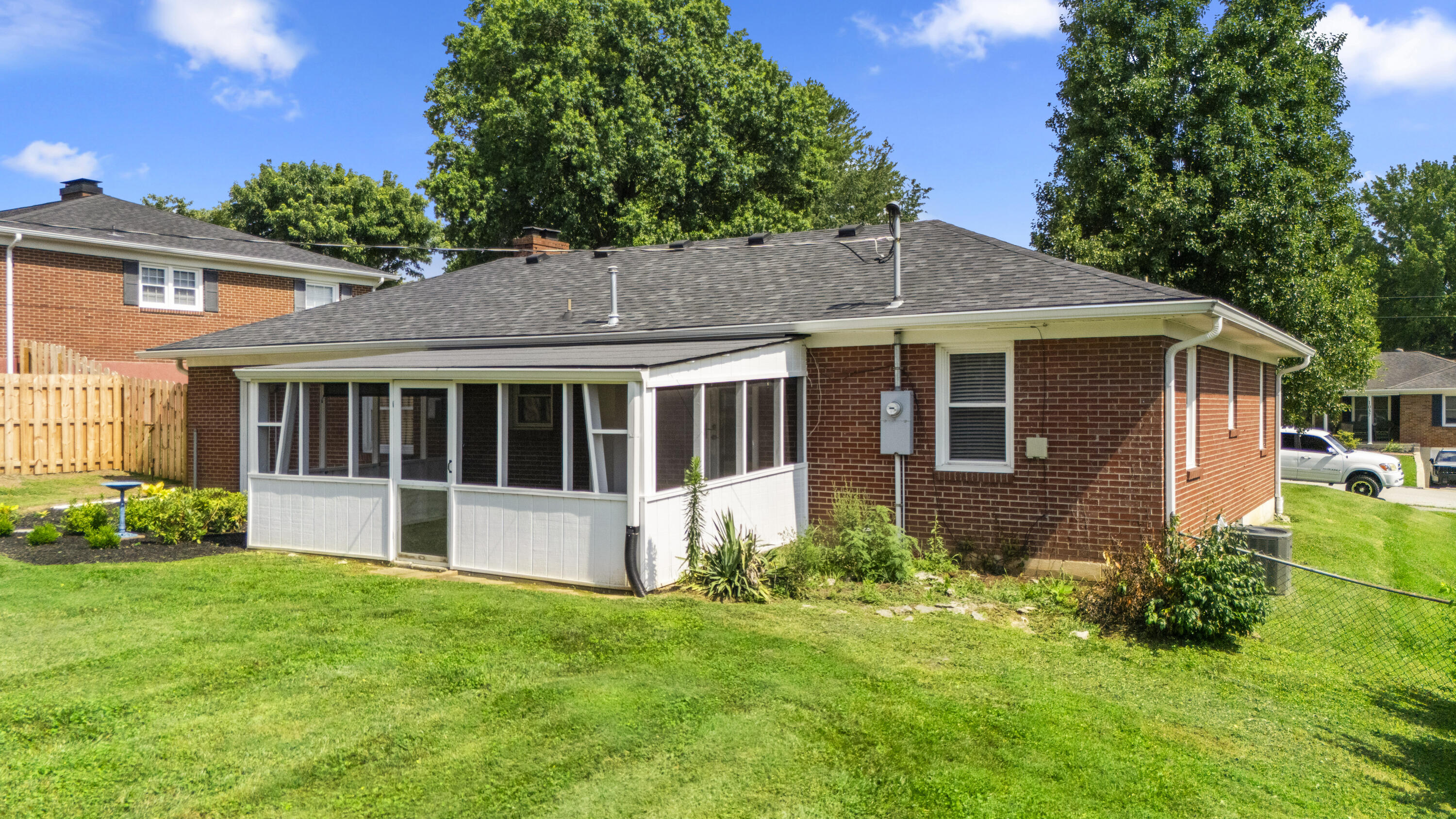 1038 Sioux Trail Property Photo 6